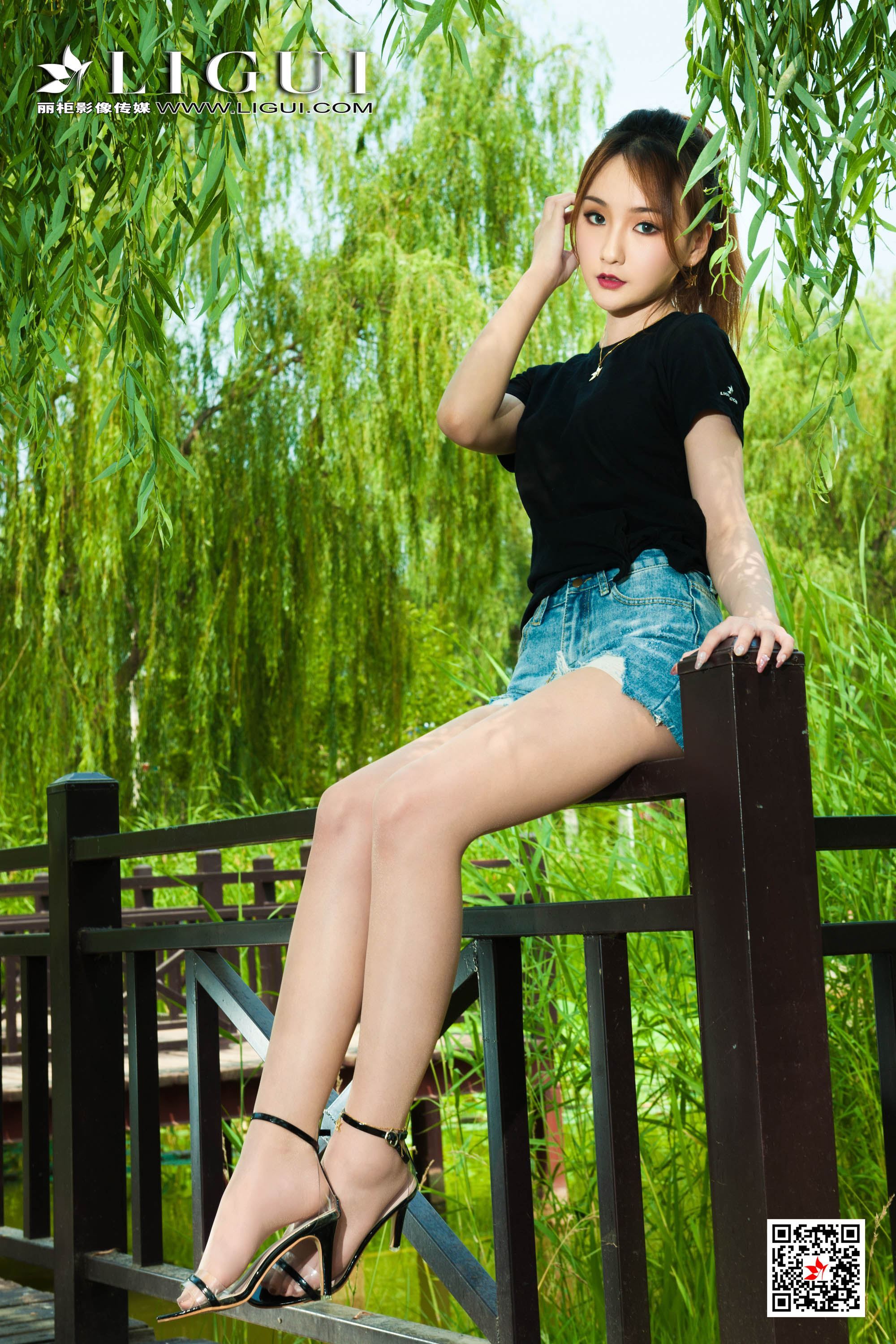 Ligui丽柜 2020.10.19《莲池浴清丝》蕊蕊