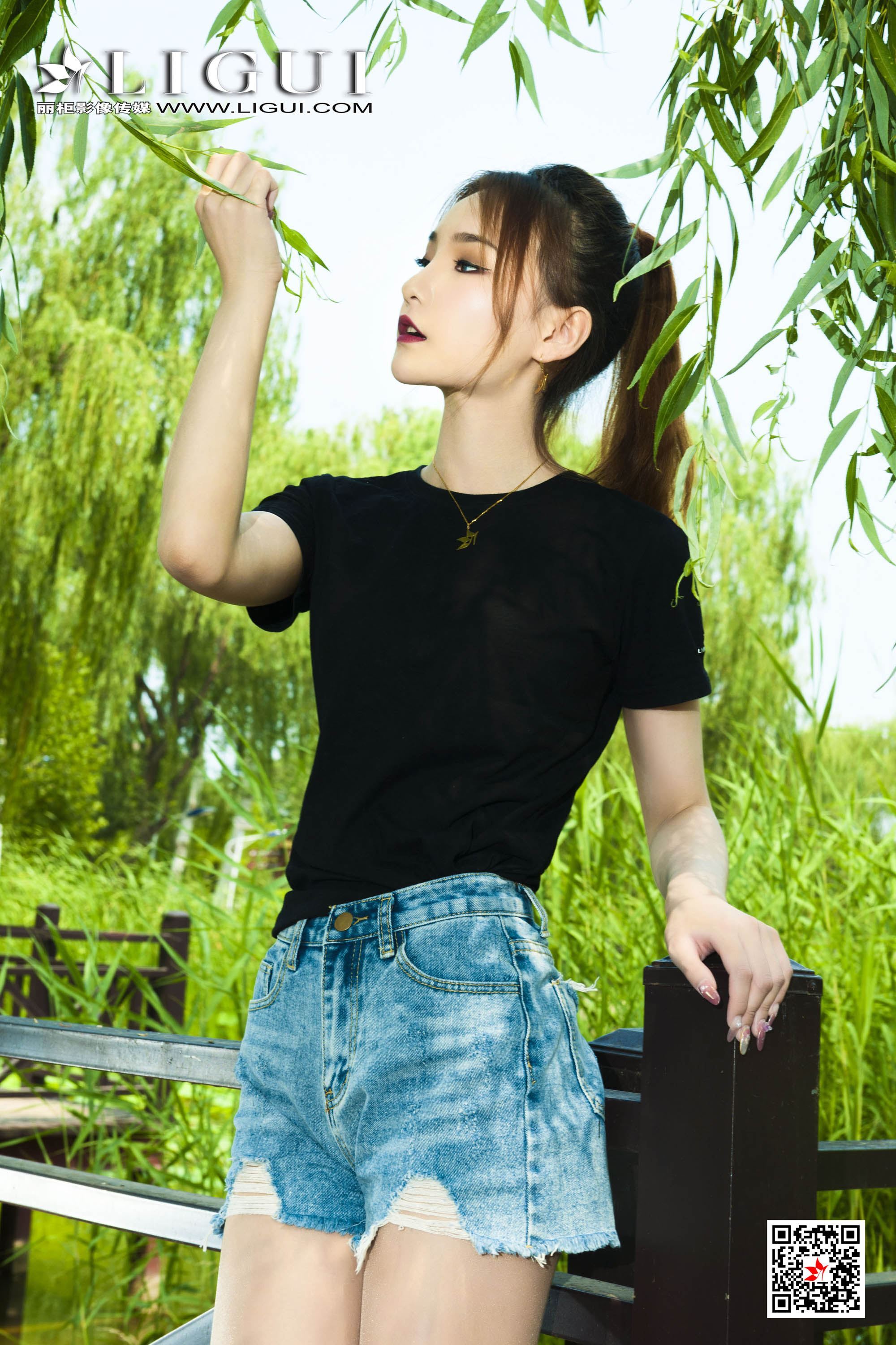 Ligui丽柜 2020.10.19《莲池浴清丝》蕊蕊