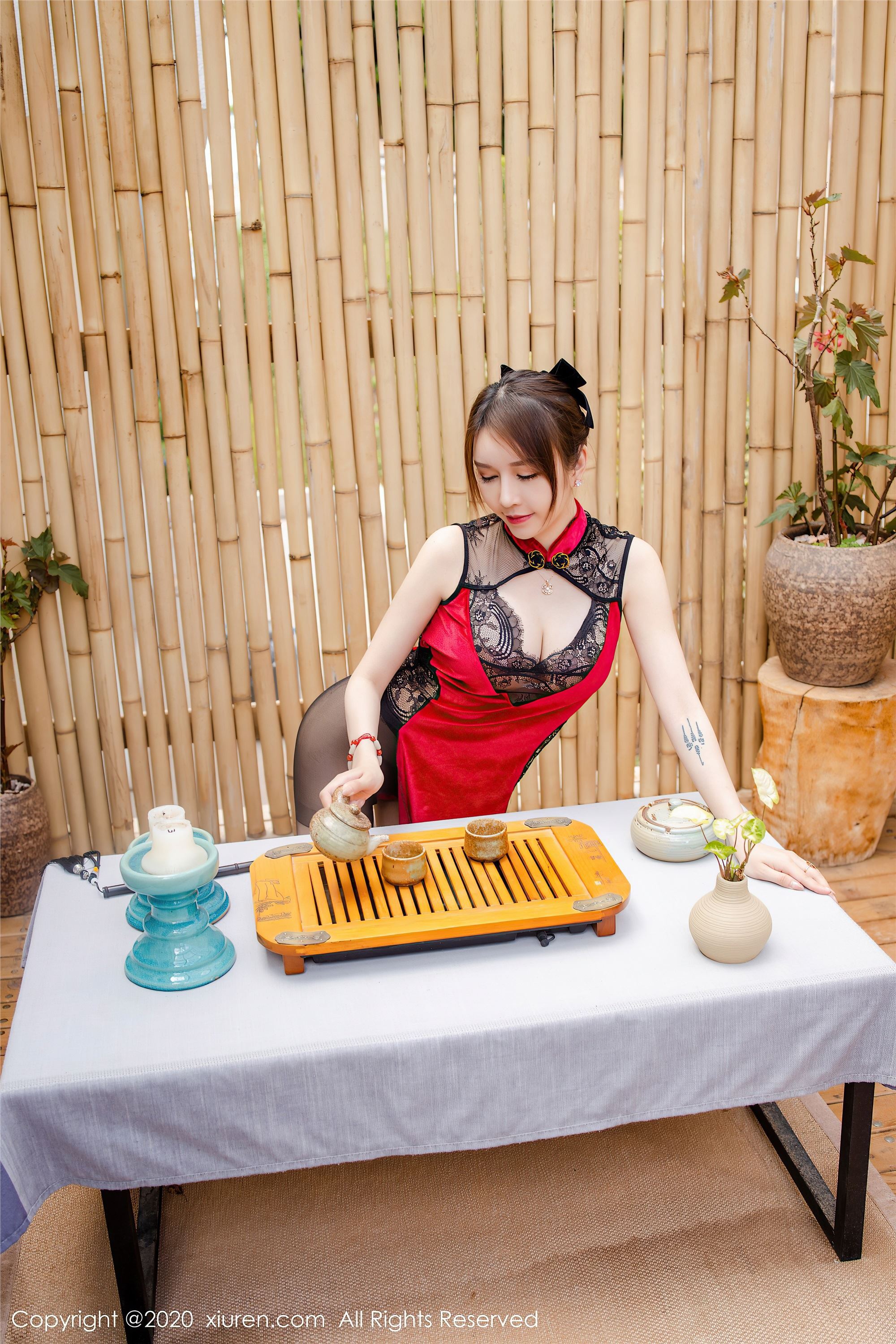 秀人网美媛馆 2020-08-28 Vol.2499 玉兔miki