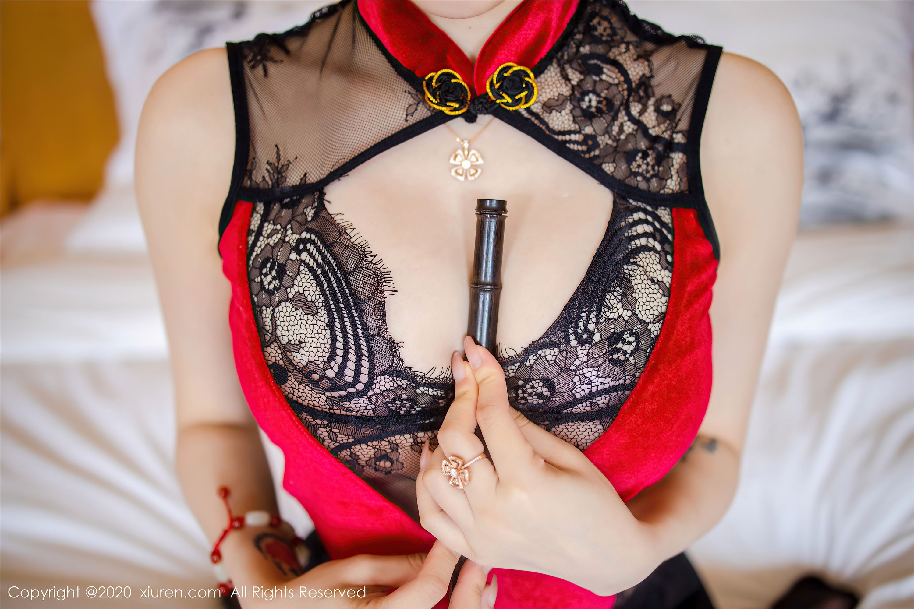 秀人网美媛馆 2020-08-28 Vol.2499 玉兔miki