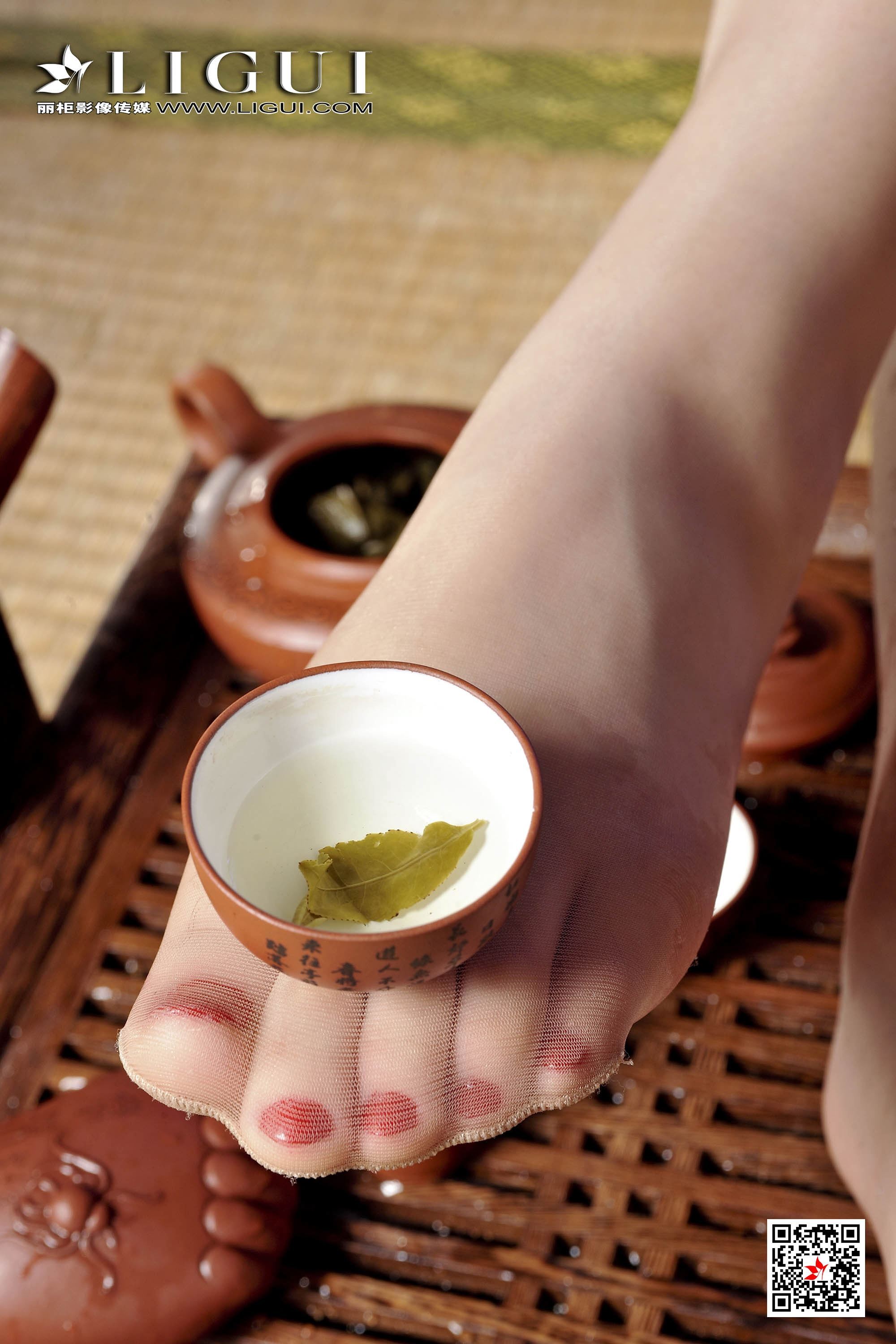 Ligui丽柜 2020.10.25 允儿