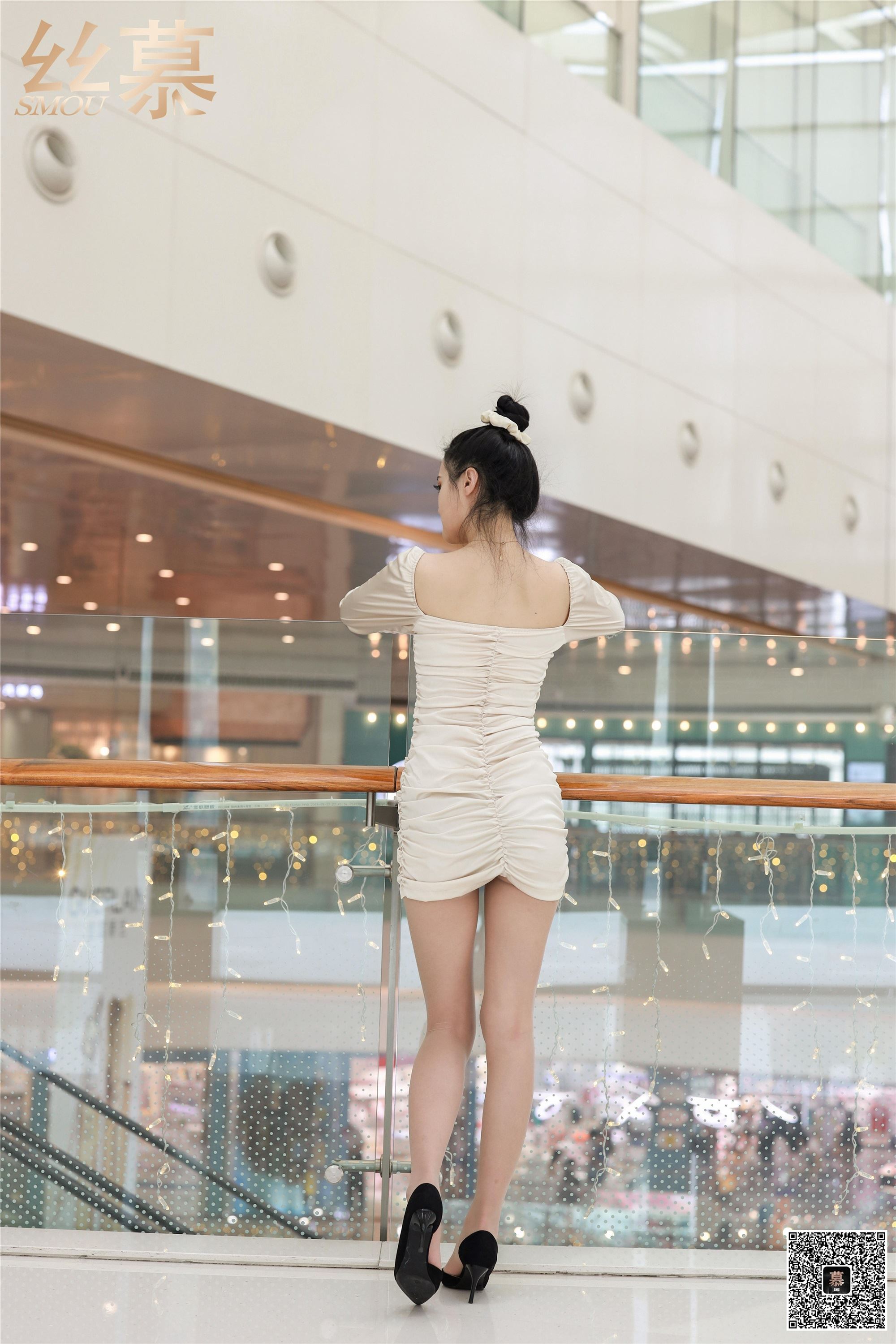 丝慕GirlSVol.339 菲菲 商场偶遇学姐