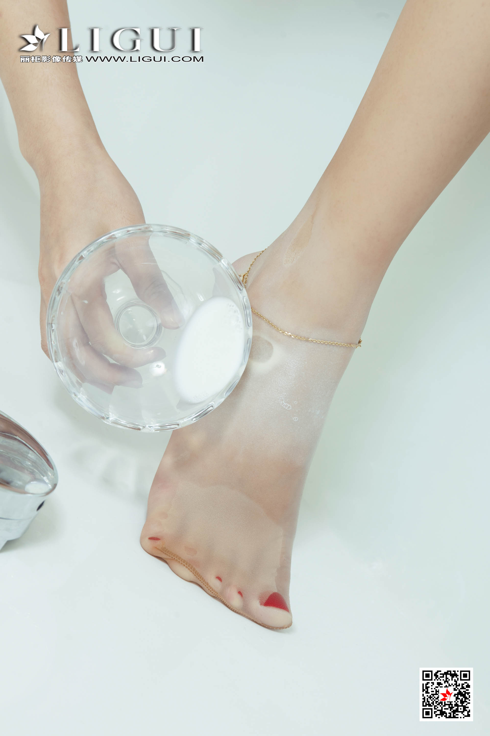 Ligui丽柜  2020.11.04《香浴名莲》汐汐