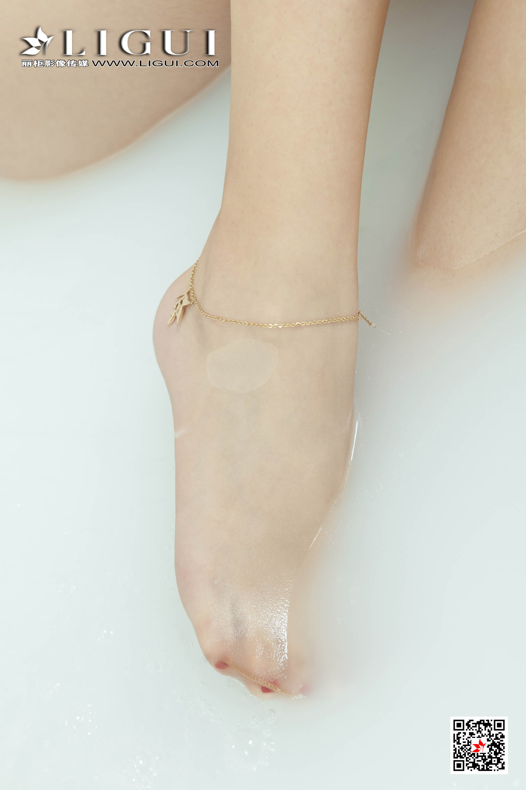 Ligui丽柜  2020.11.04《香浴名莲》汐汐