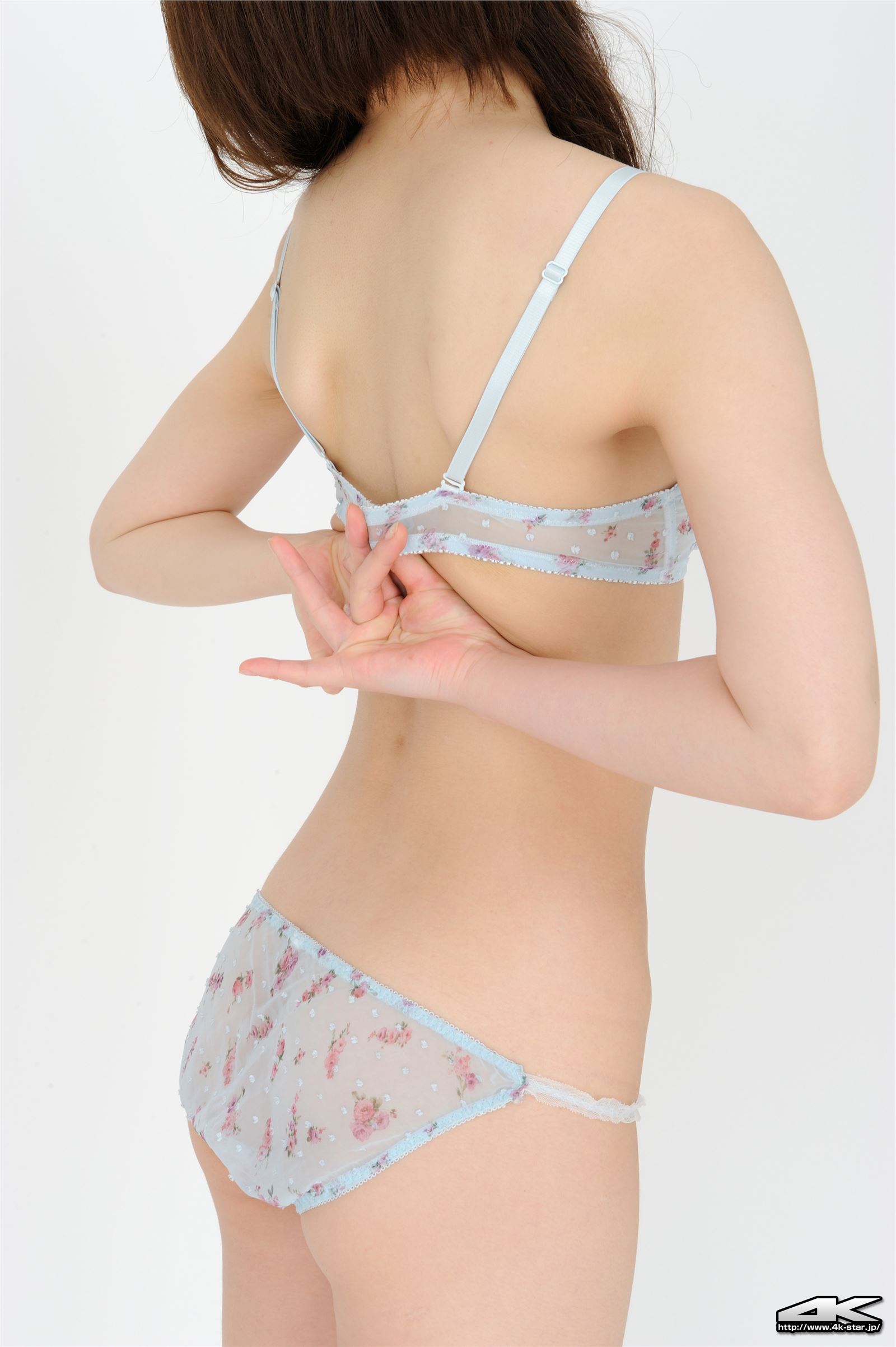 [4K-STAR]2017.12.08 Suzuka Otari 小谷鈴香 Lingerie