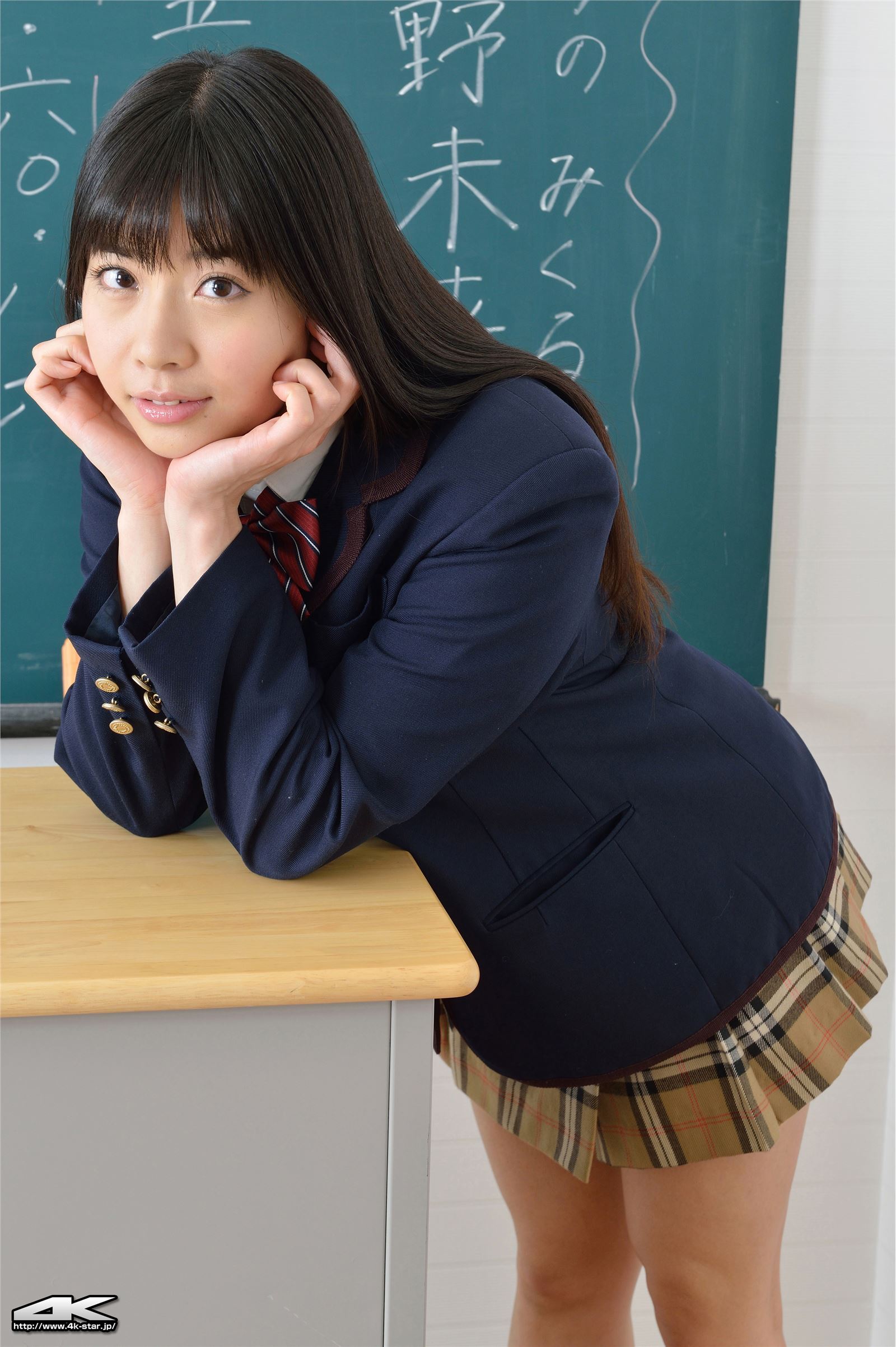 [4K-STAR]2016.06.15 NO.603 Mikuru Uchino [SchoolGirl]