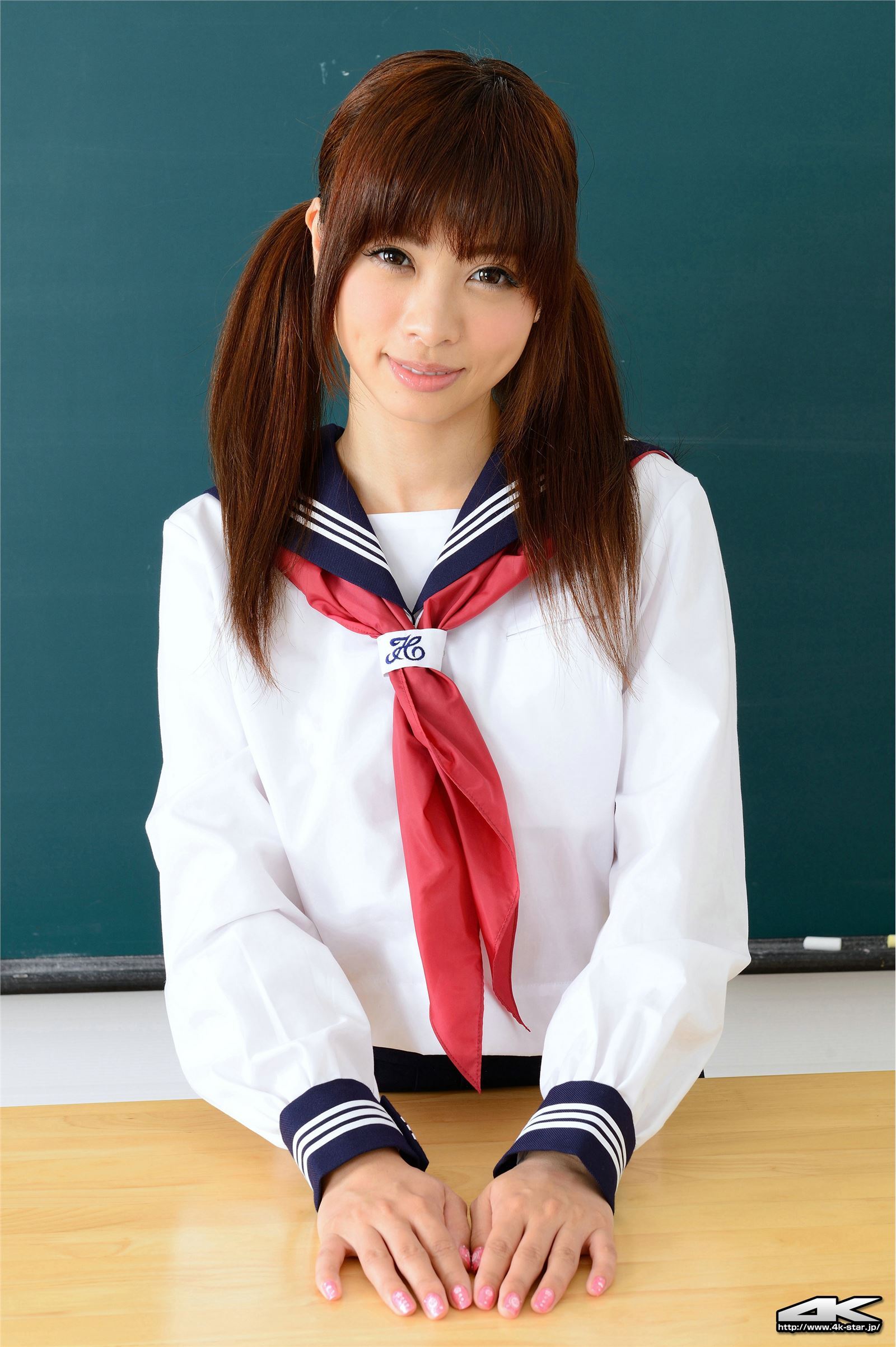 [4K-STAR]NO.735 YUKI 「セーラー服」