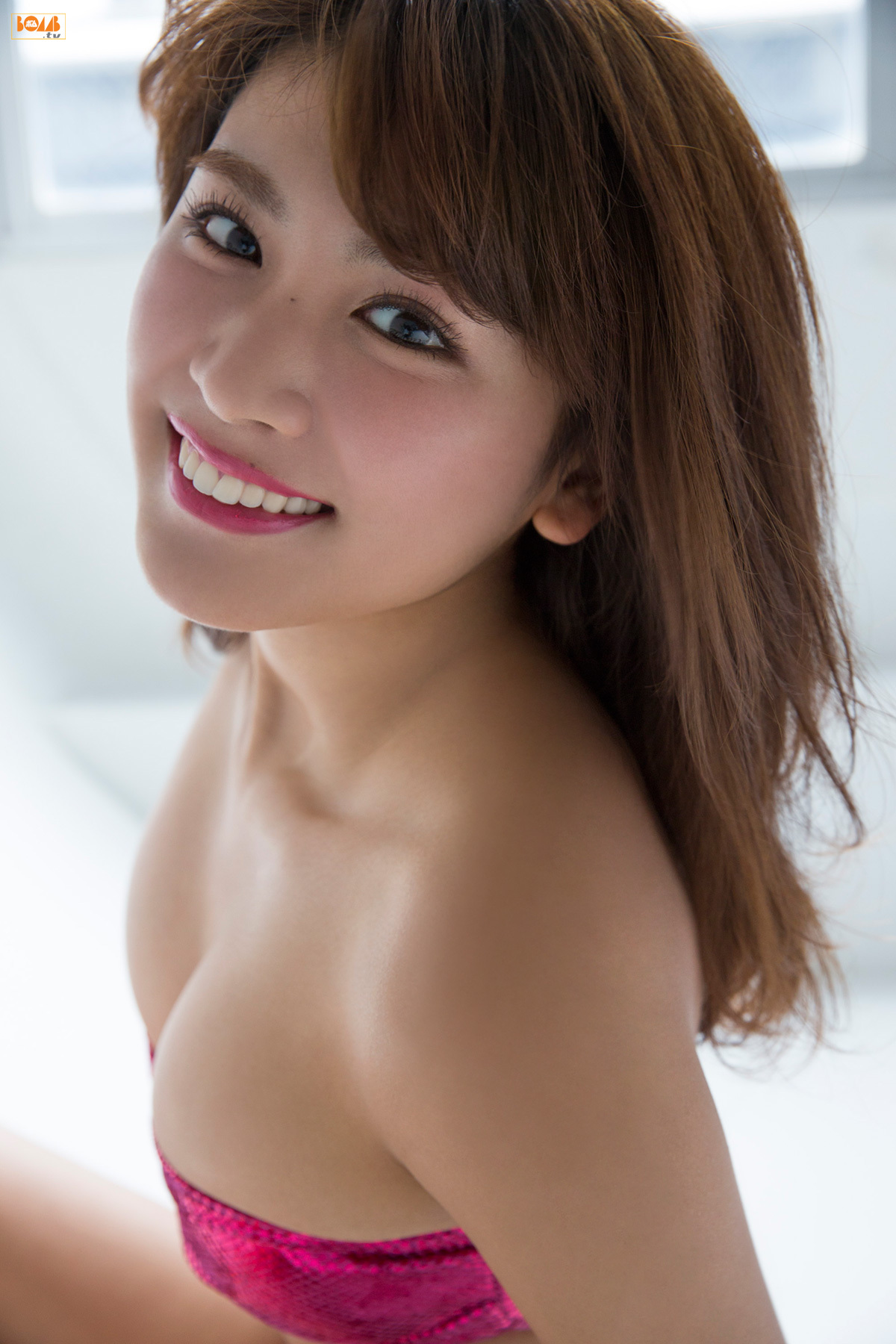 [BOMB.tv] 2016.12 Ikumi Hisamatsu 久松郁実