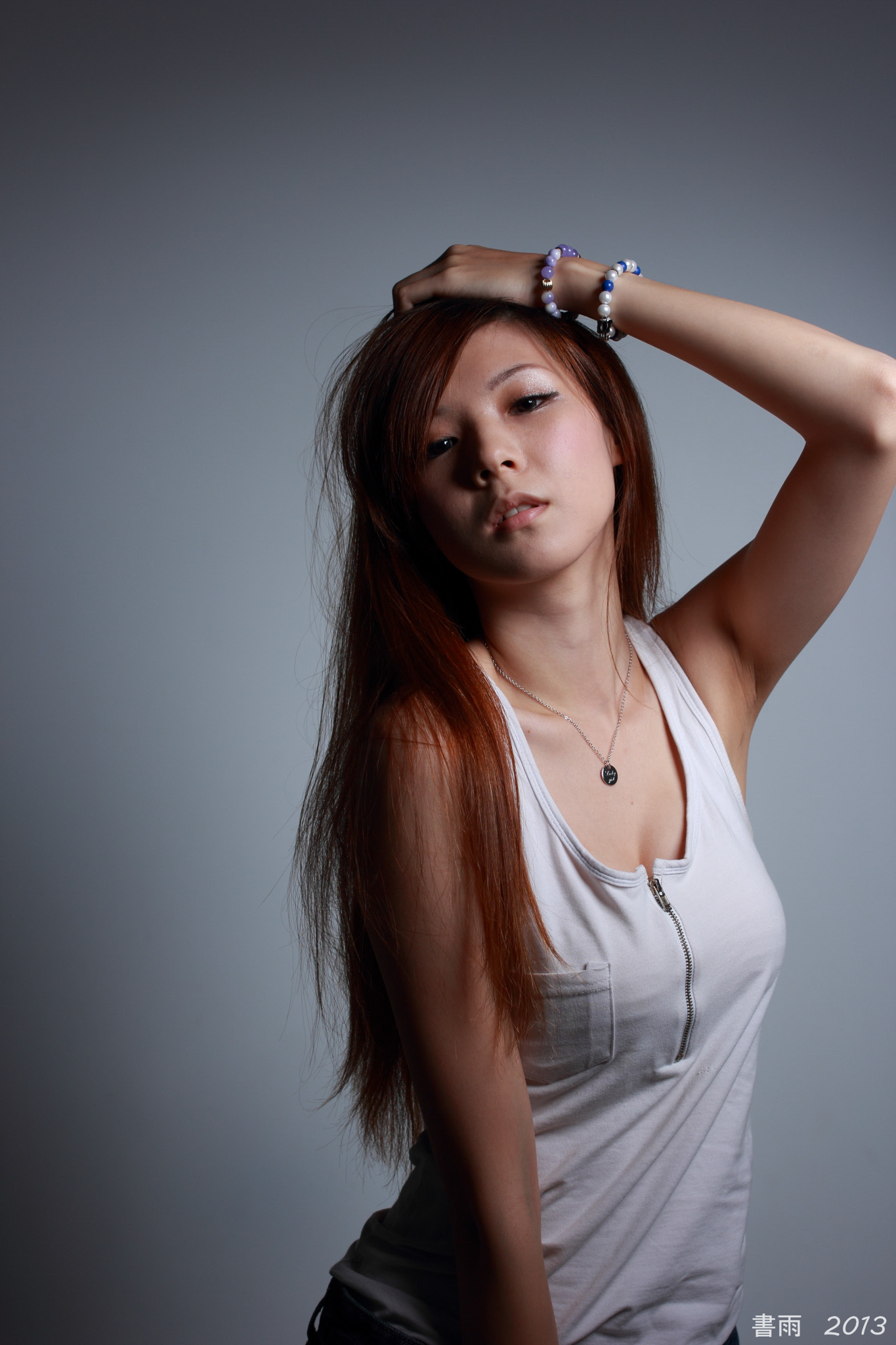 [Beautyleg番外篇]2013-10-16 DuDu琴二棚棚拍