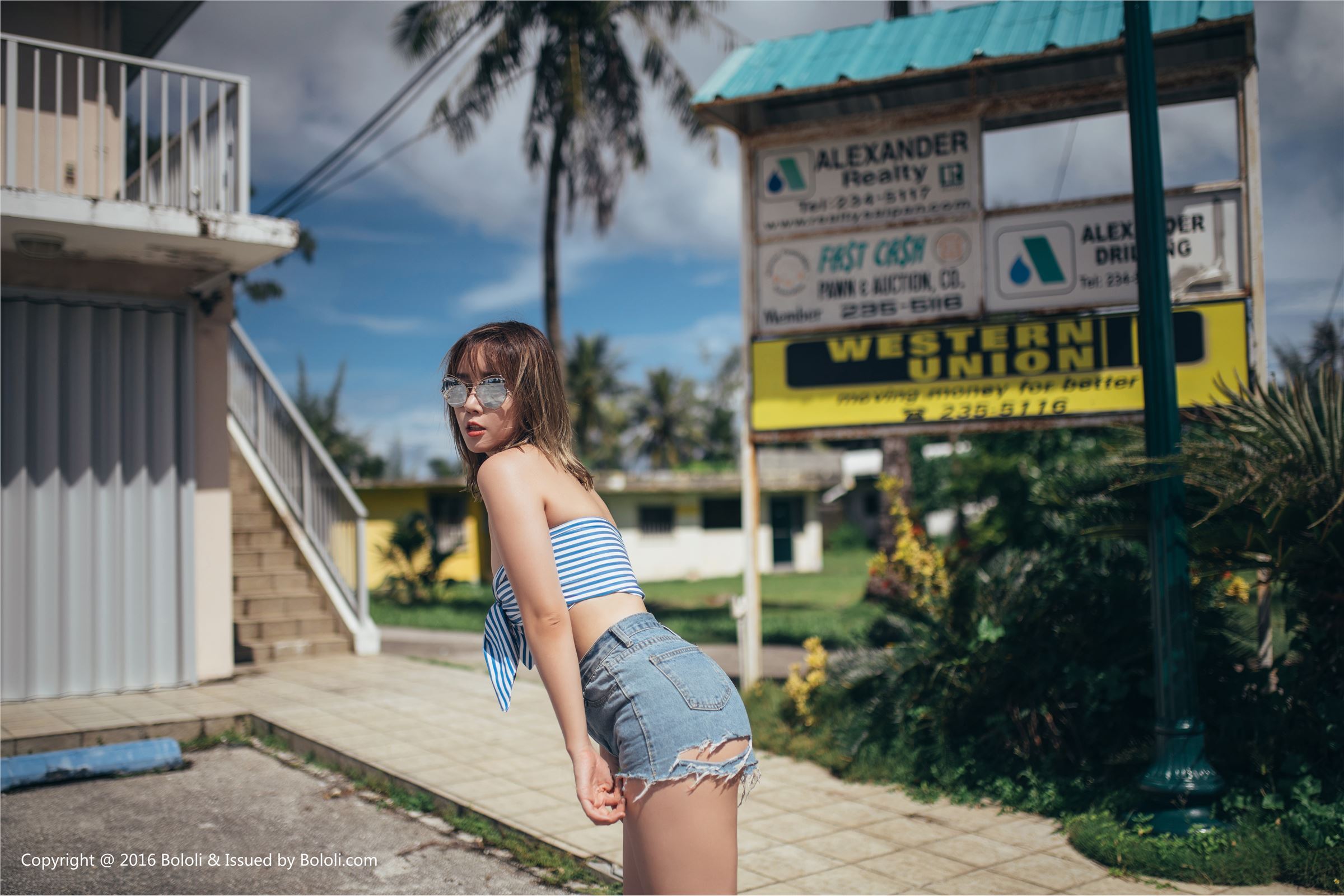 [BoLoLi波萝社]新刊 2017.10.30 BOL.124 王雨纯77 诱惑沙滩