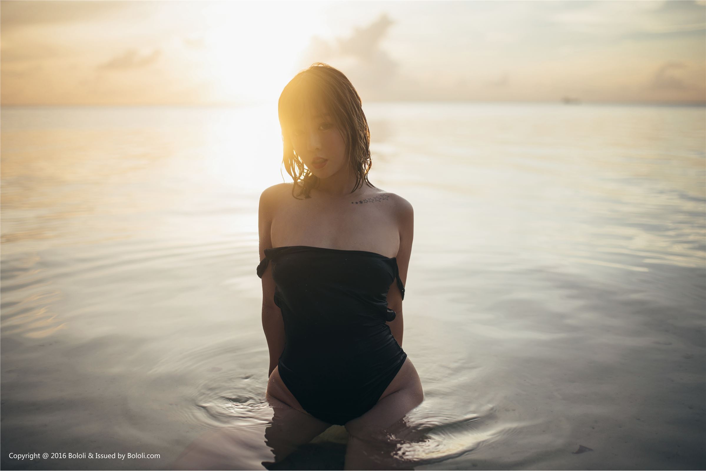 [BoLoLi波萝社]新刊 2017.10.30 BOL.124 王雨纯77 诱惑沙滩