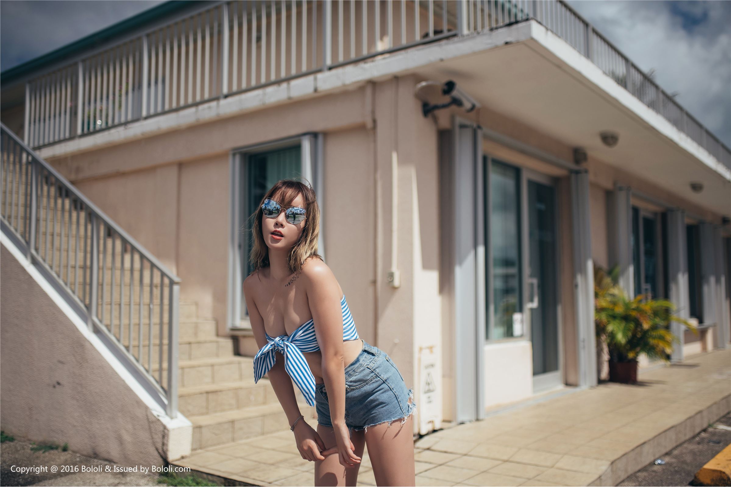 [BoLoLi波萝社]新刊 2017.10.30 BOL.124 王雨纯77 诱惑沙滩