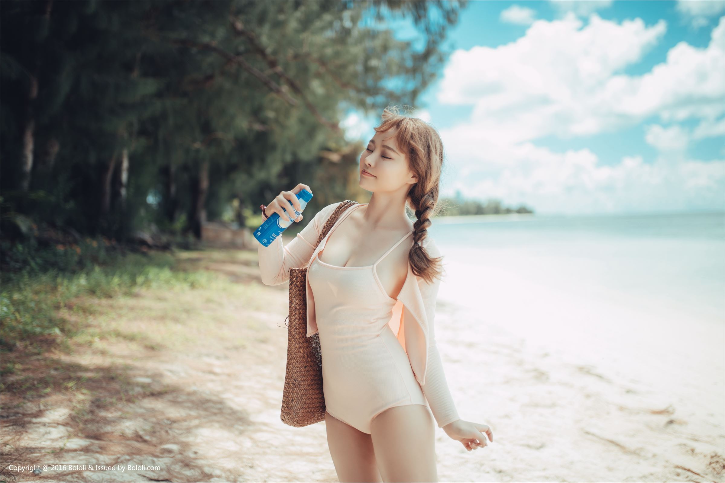 [BoLoLi波萝社]新刊 2017.10.30 BOL.126 柳侑绮 海中少女