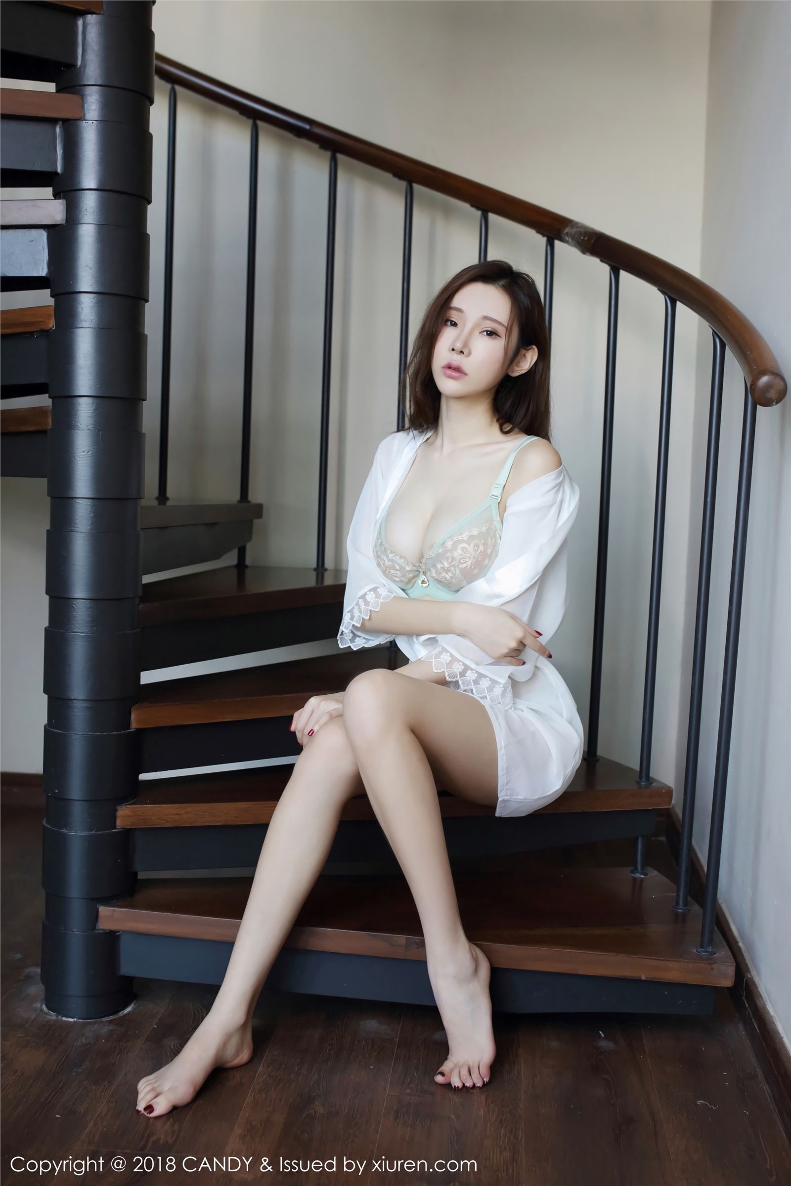 [CANDY] 糖果画报写真 2018.01.23 VOL.049 沙巴旅拍 萌琪琪Irene