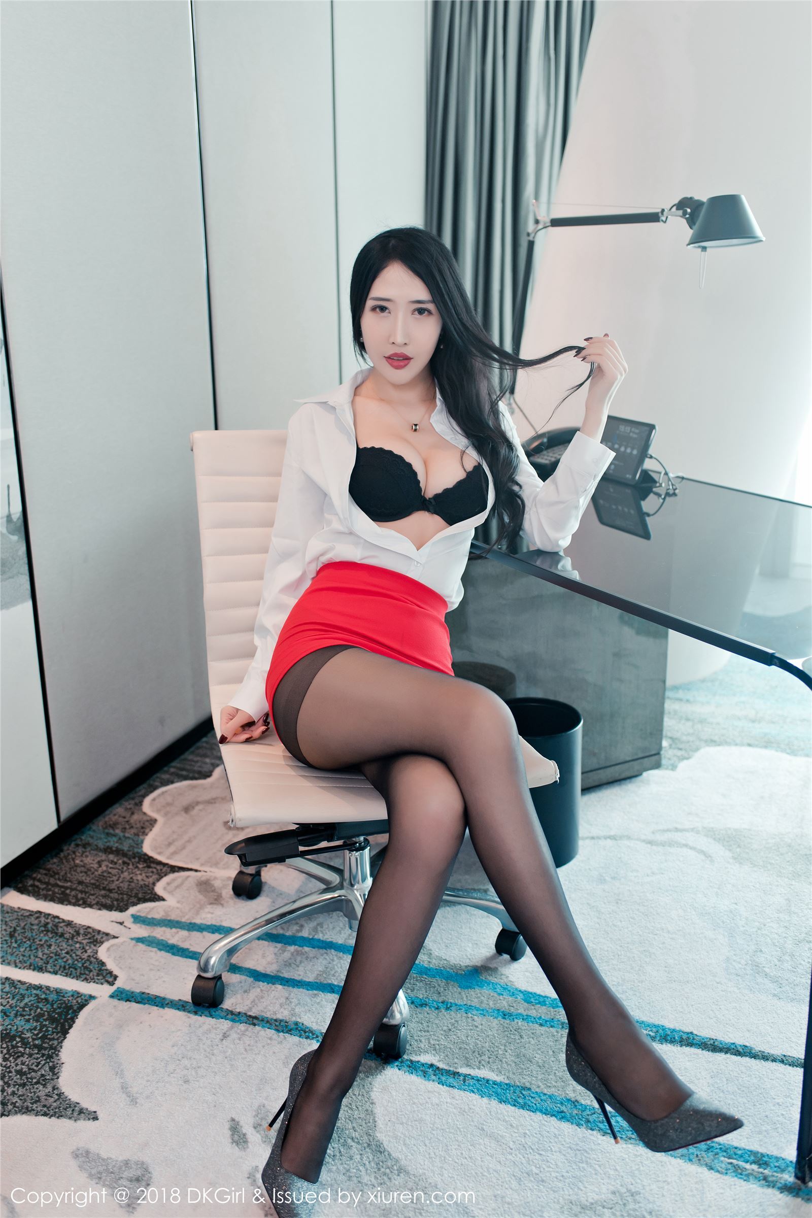 [DKGirl御女郎]2018.05.04 Vol.068 余馨妍