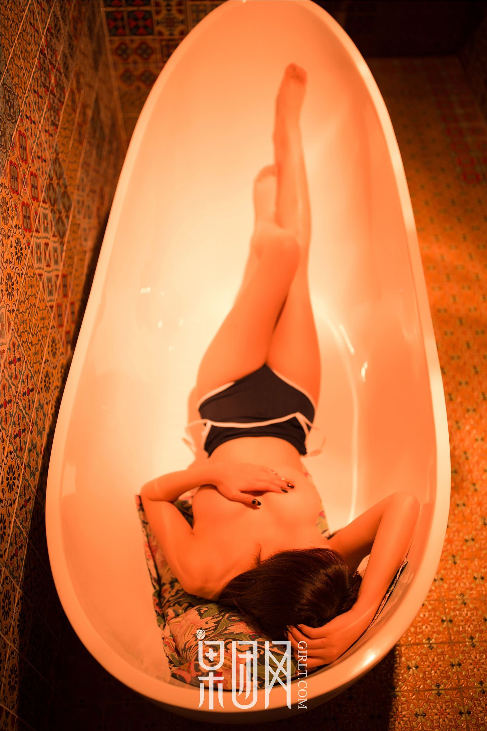 [GIRLT果团网] 2018-01-19 NO.016 邻家美眉纯情写真