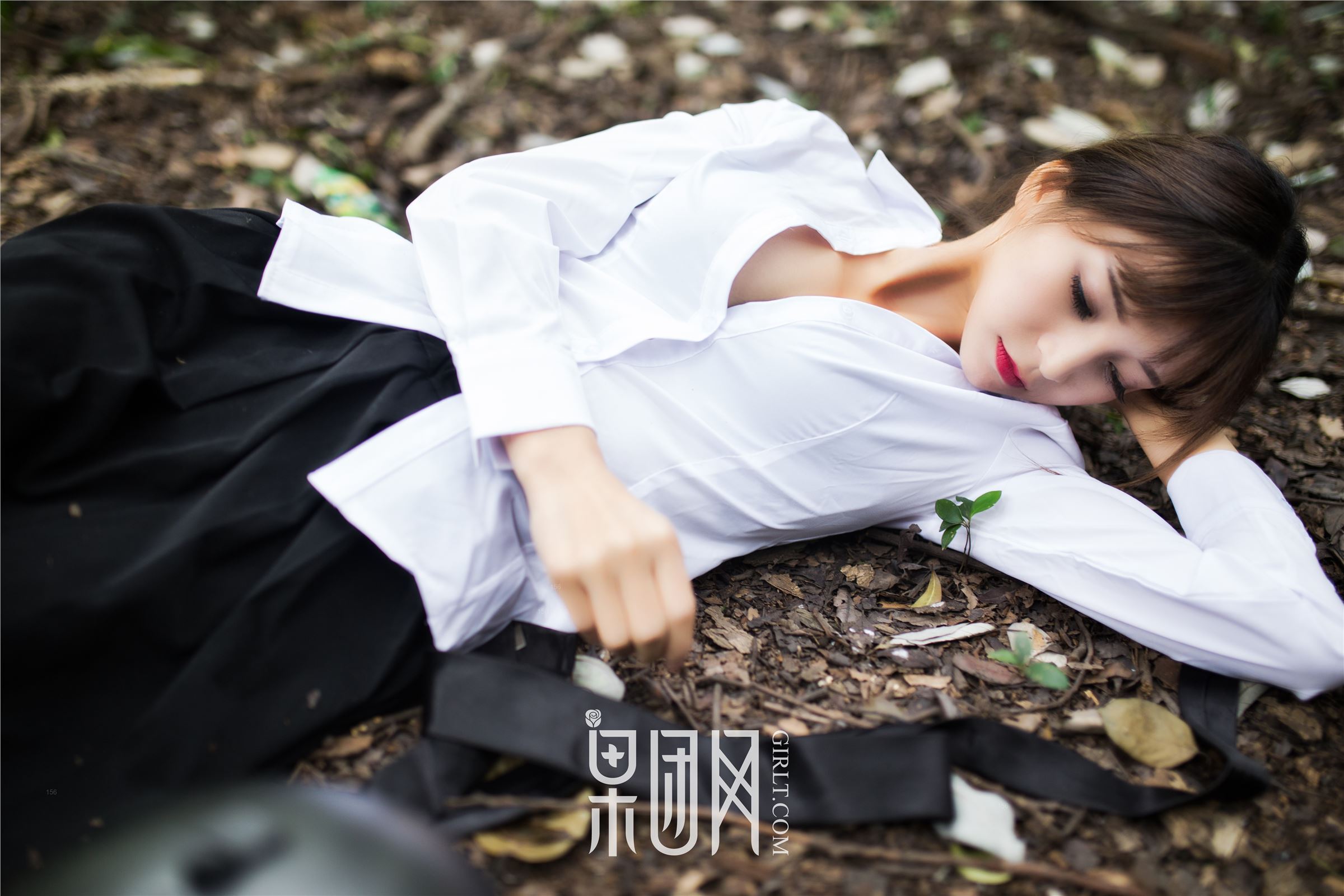 [Girlt果团网]写真 2017.12.24 NO.109 野外激战 龙珠主播