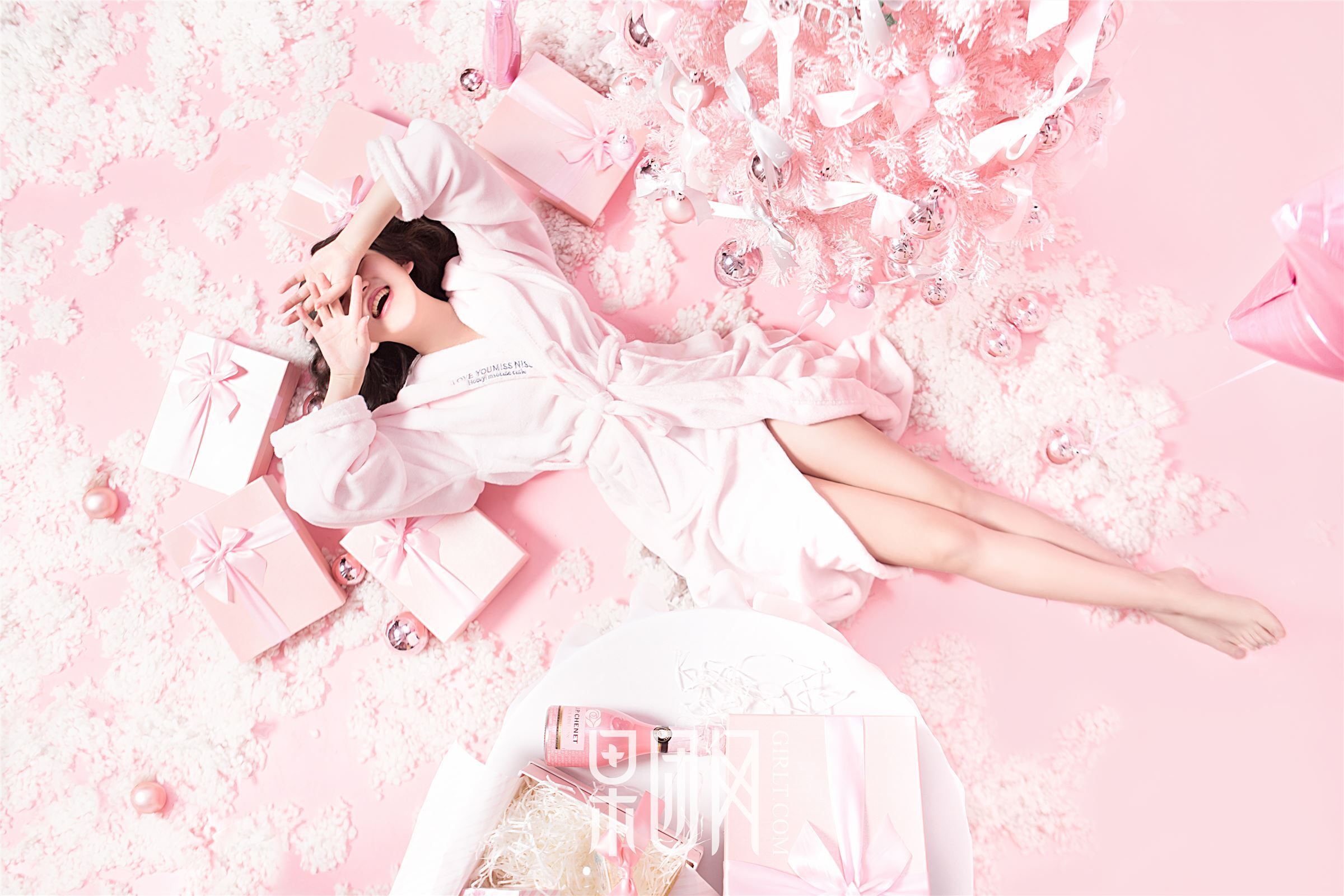 [GIRLT果团网] 2017-12-24 NO.111 莫雅淇圣诞节