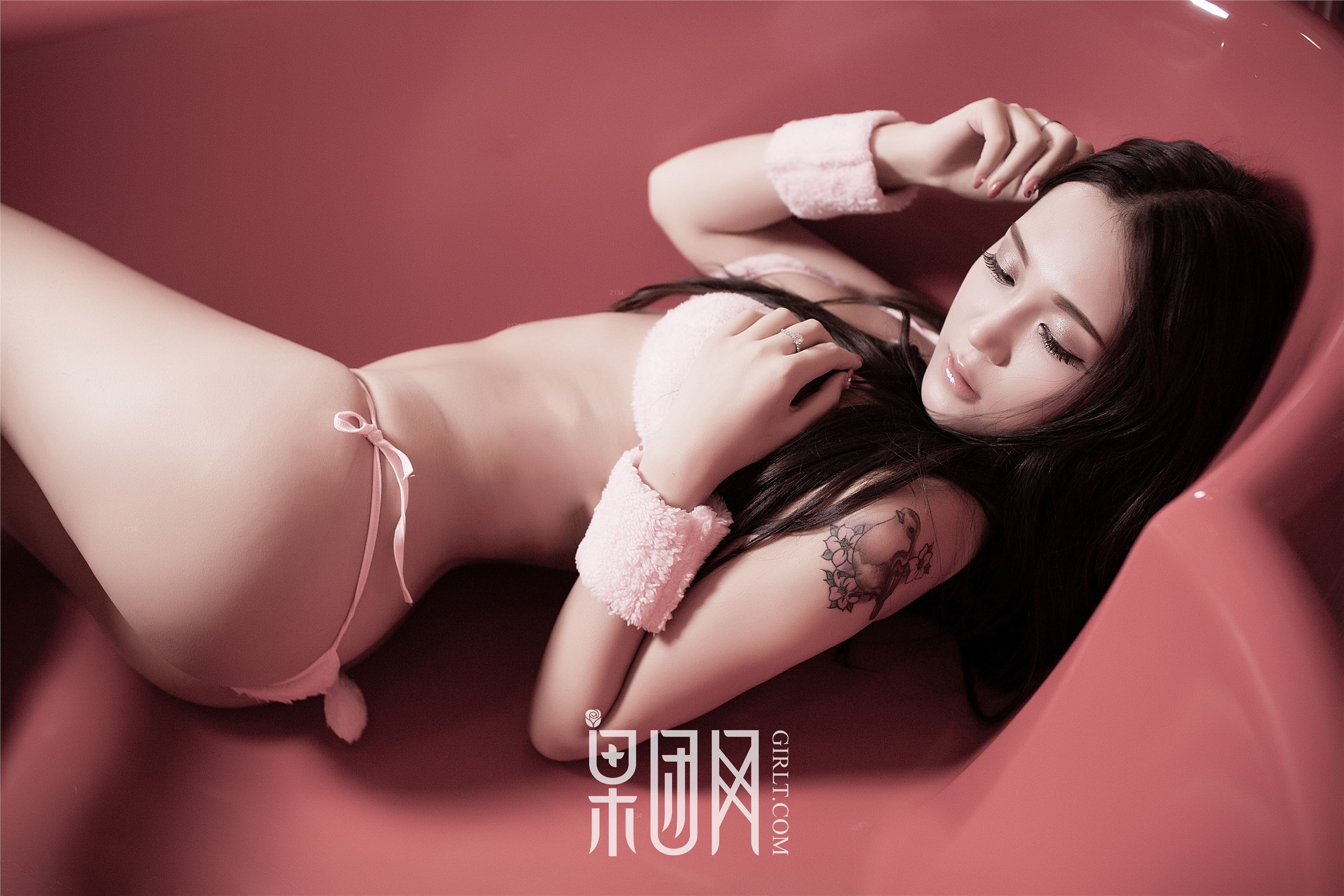 [Girlt果团网]2018.04.04 No.136 小兔子乖乖