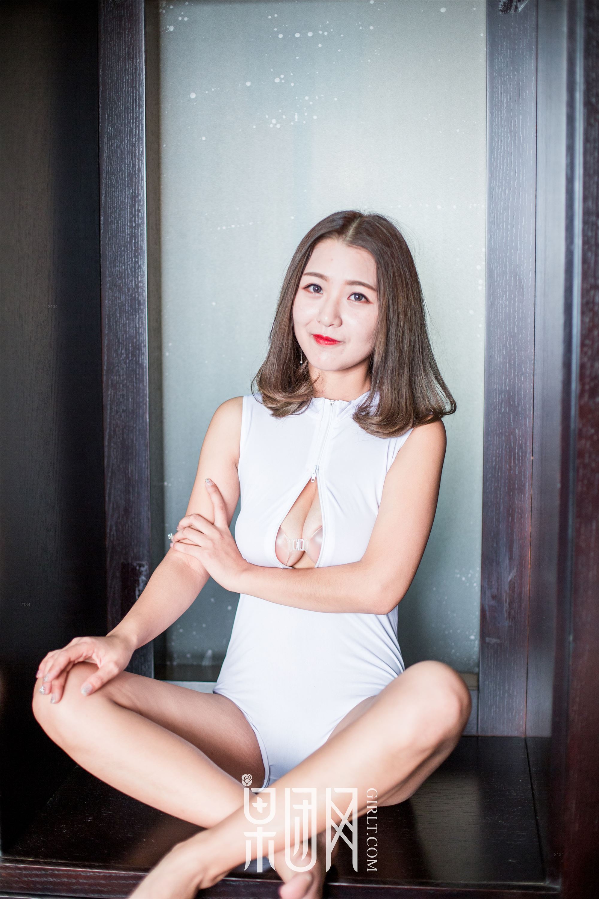 [Girlt果团网] 2018.04.13 NO.140 清纯、调皮、诱惑