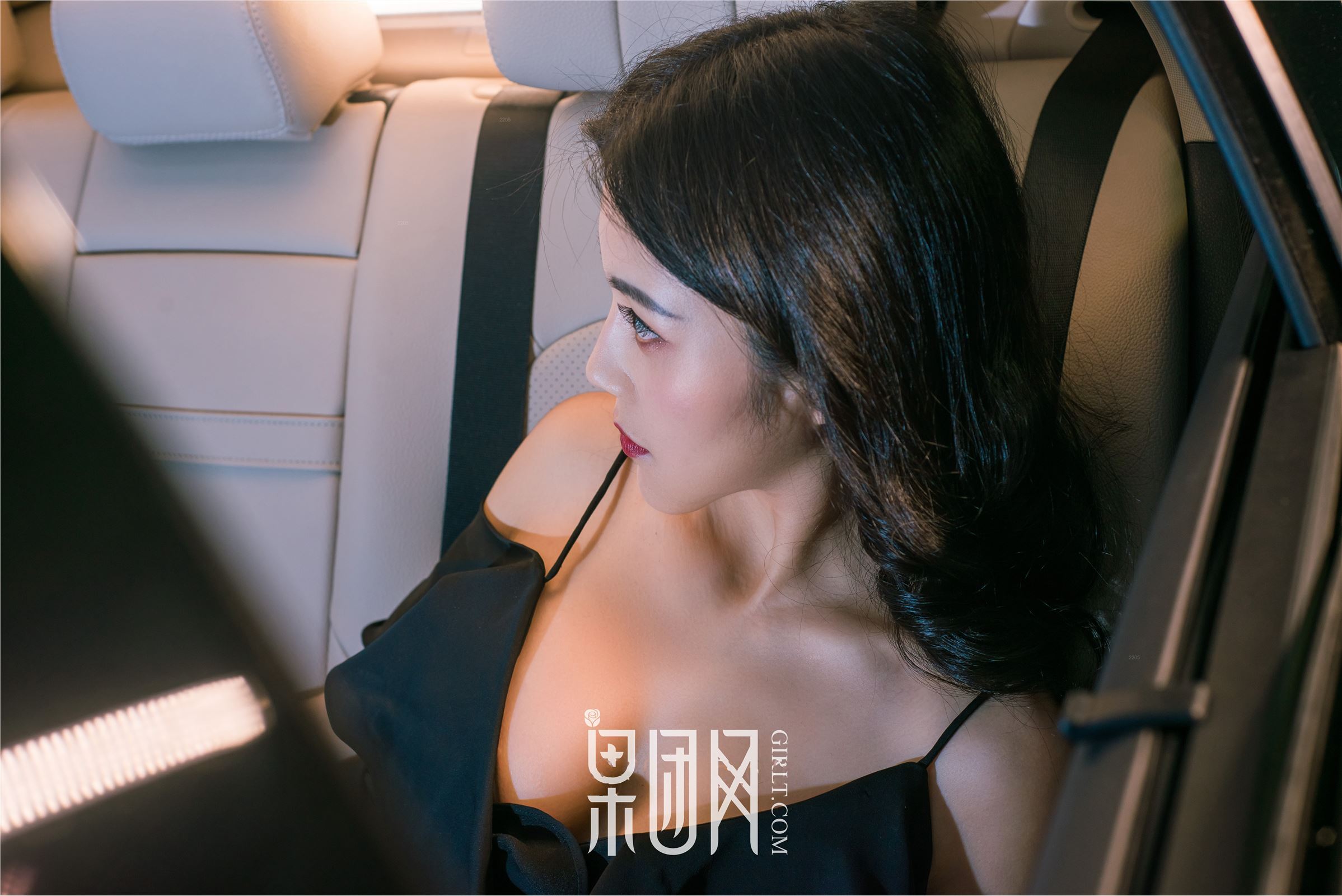 [GIRLT果团网] 2017.12.17 No.107 微微