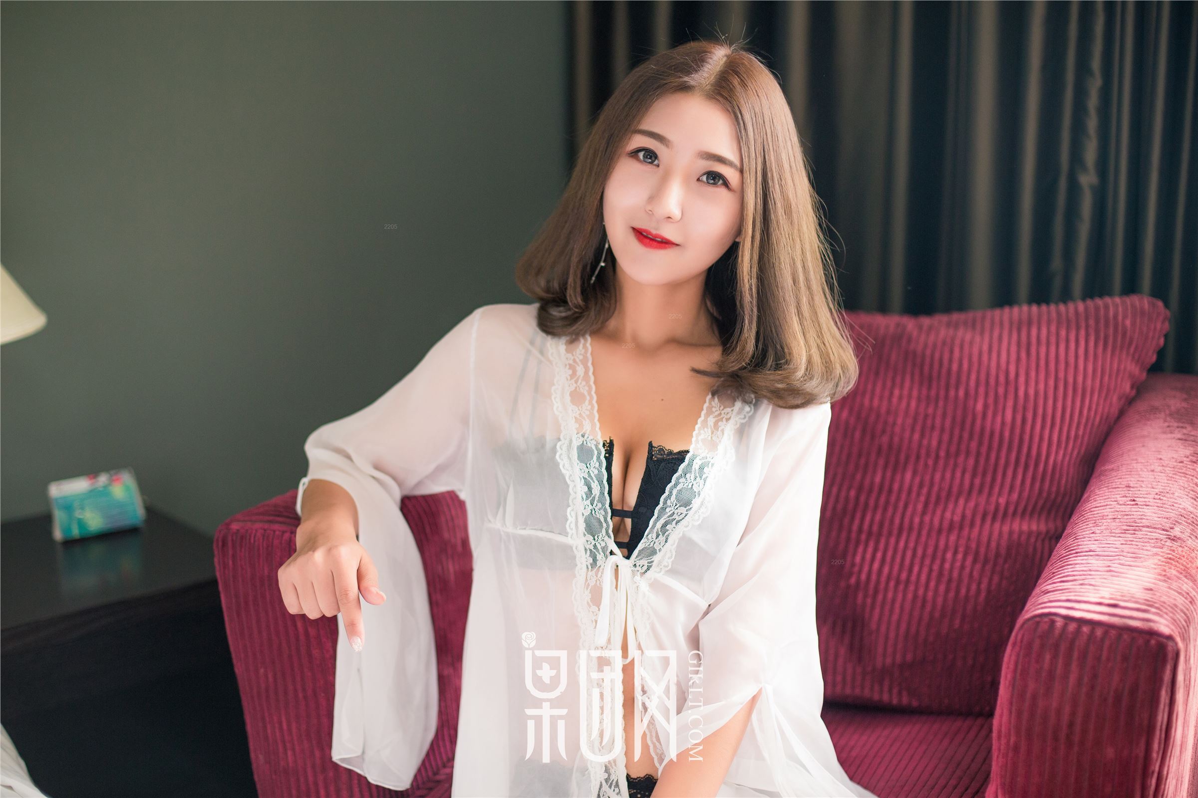 [GIRLT果团网] 2017.12.17 No.108 美胸&气球，丰盈&脆弱！