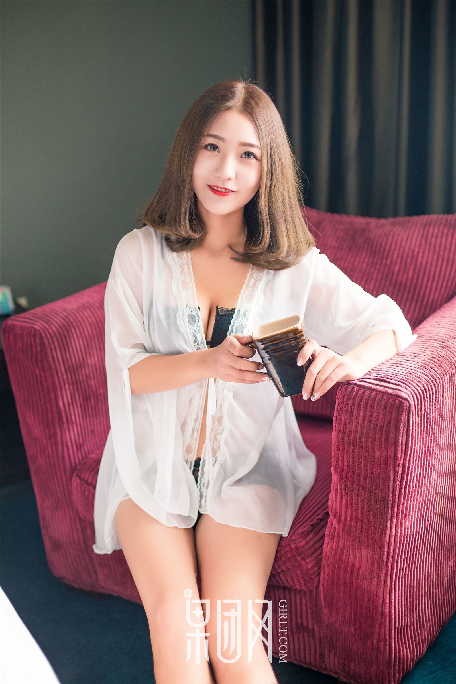 [GIRLT果团网] 2017.12.17 No.108 美胸&气球，丰盈&脆弱！