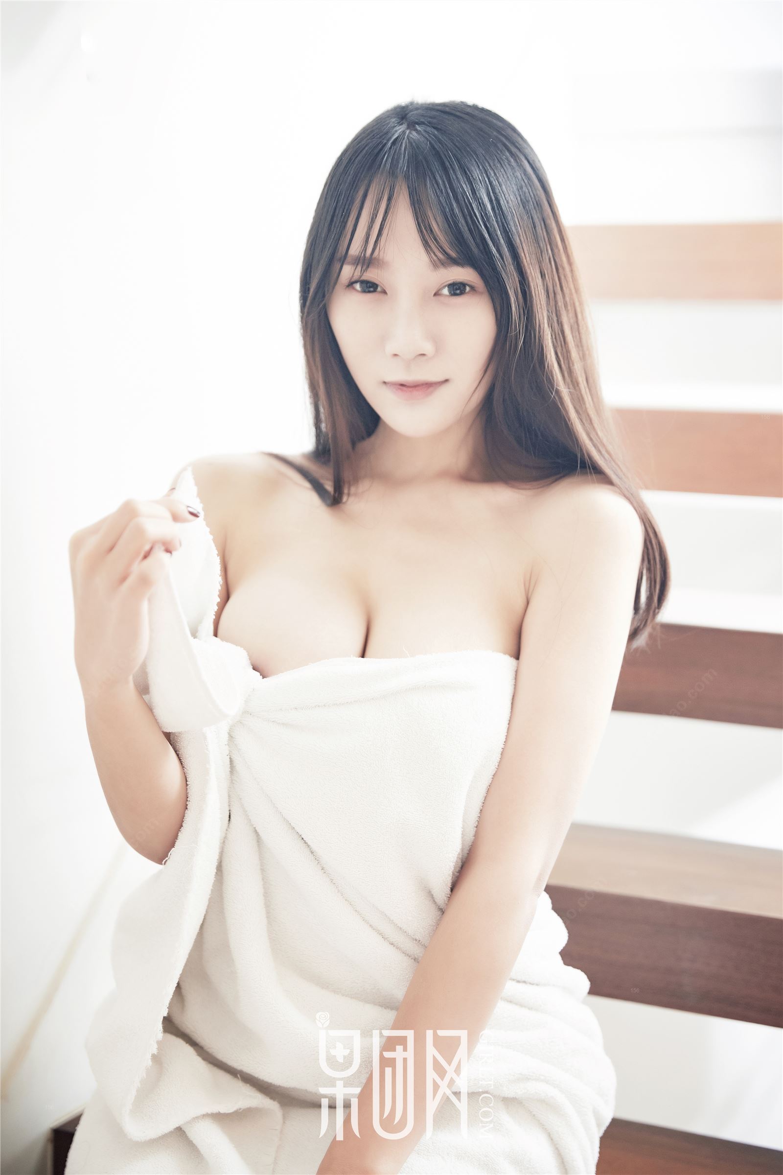 [Girlt果团网] 2018.01.06 No.116 何嘉颖