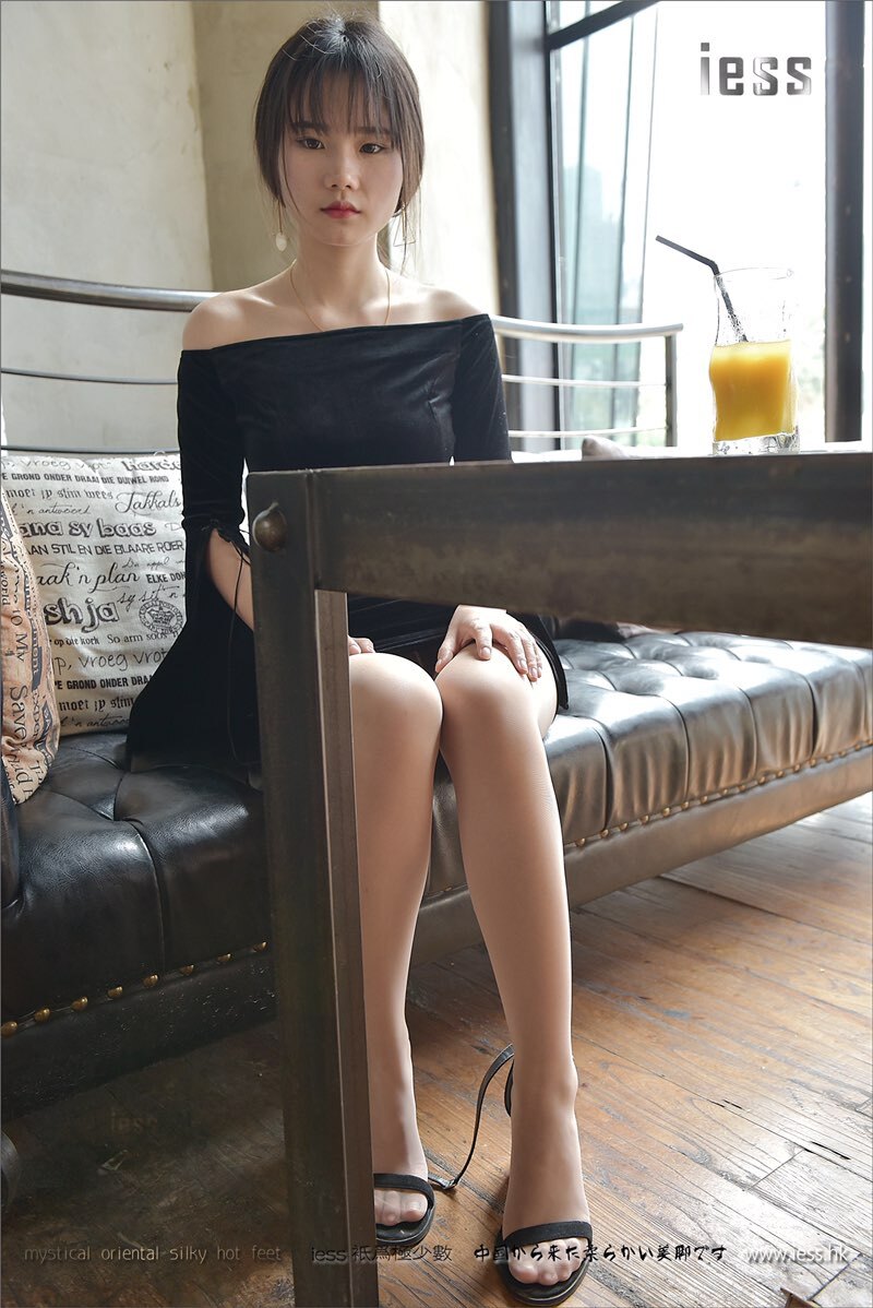 [IESS异思趣向] 2017.05.23 丝足便当118：《琪琪的超薄肉丝足底》琪琪