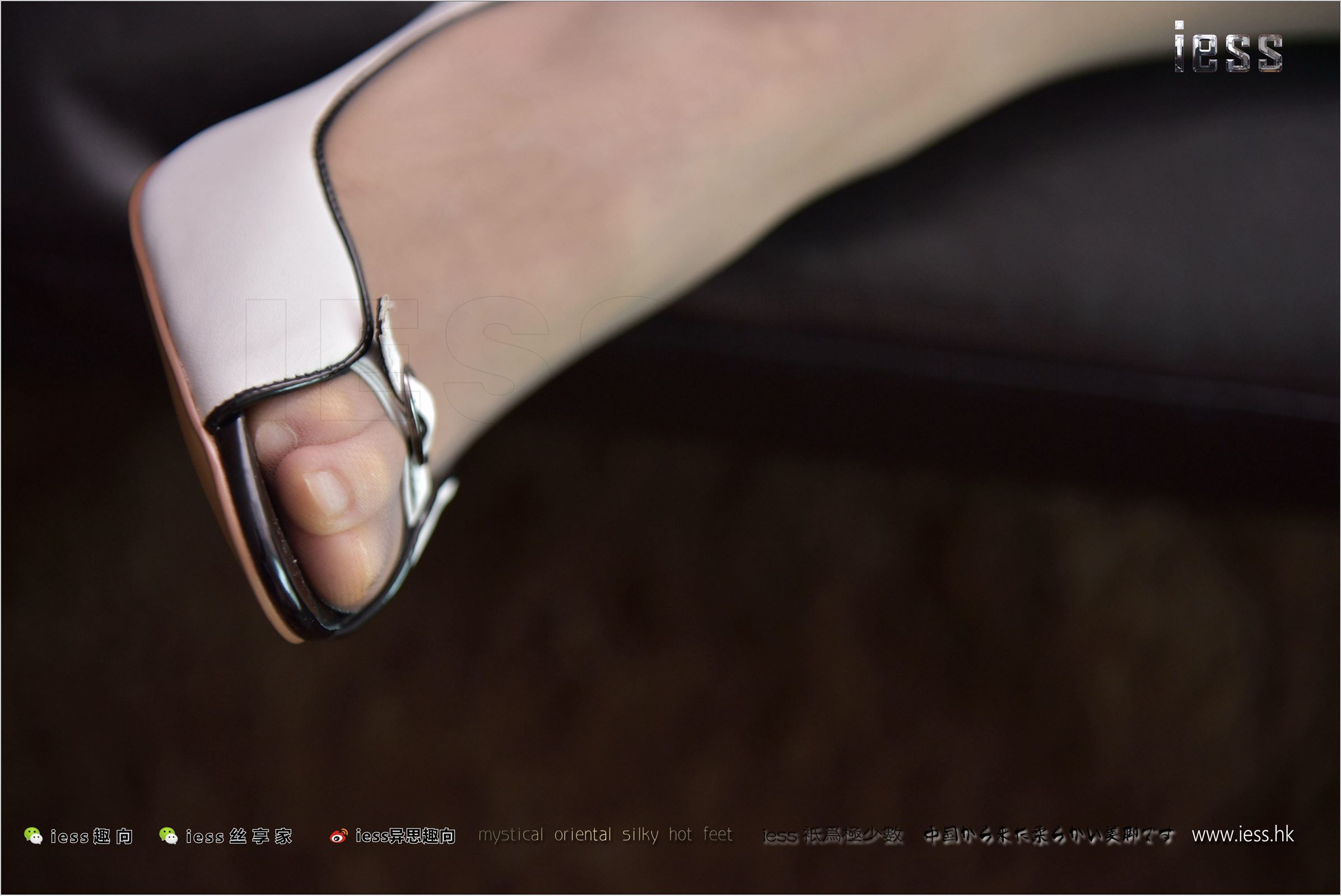 [IESS异思趣向] 2017.10.09 丝足便当158：赵老师《大大的心事》