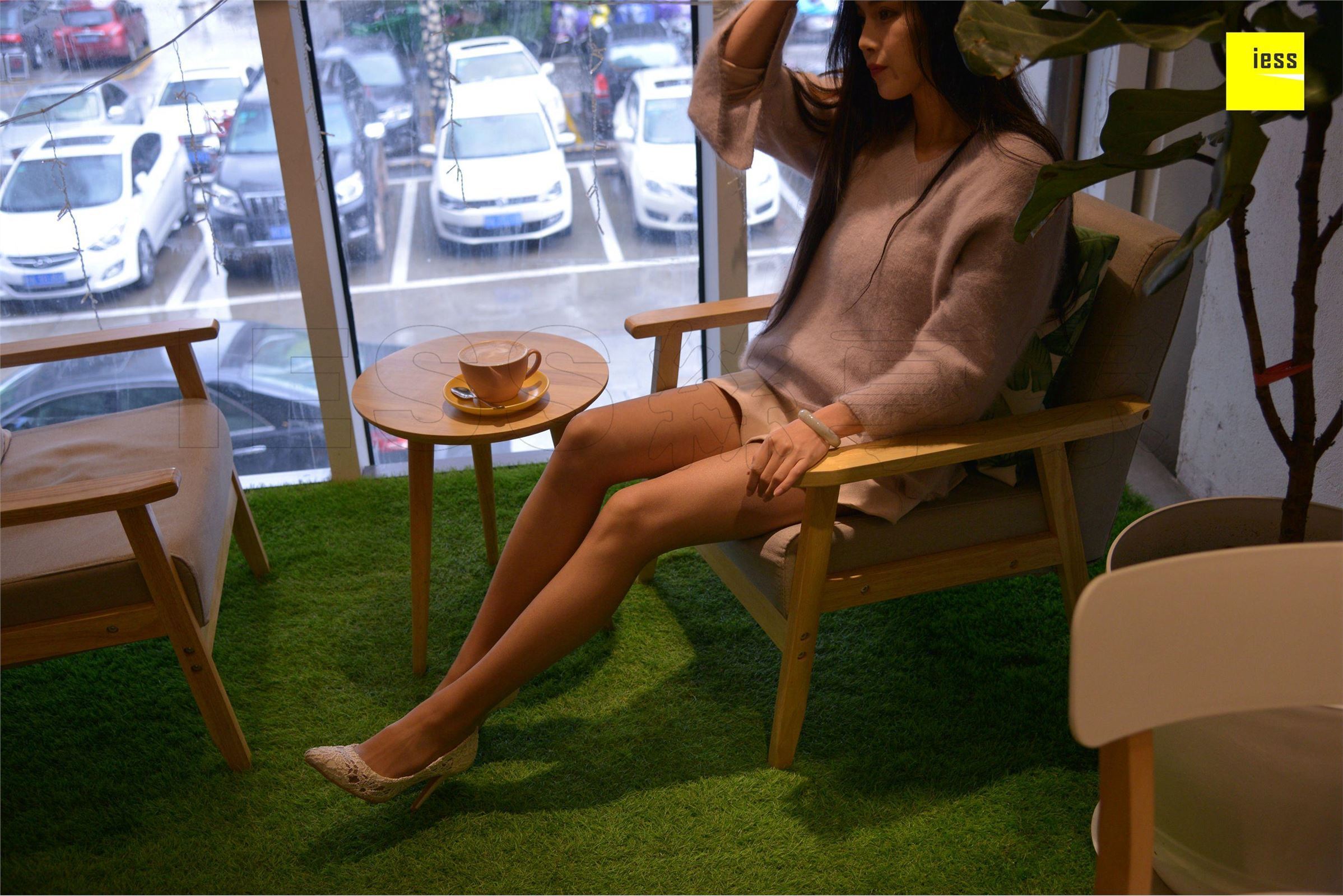 [IESS异思趣向]2018-01-28 丝享家157：小羽《约网红喝咖啡》