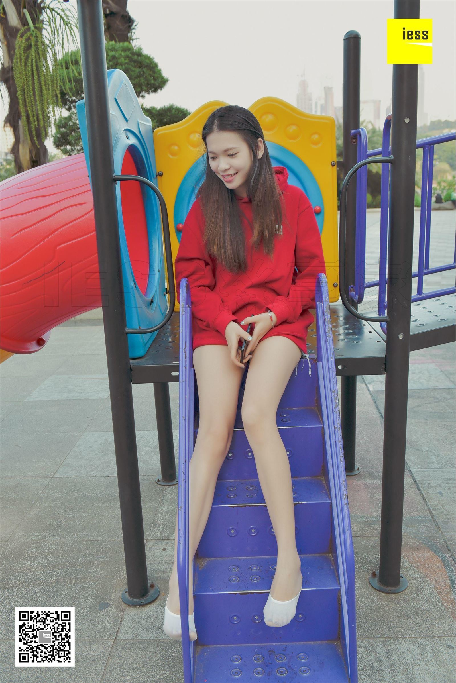 [IESS异思趣向]2018.01.31 No.159七七 《卫衣与白色船袜》