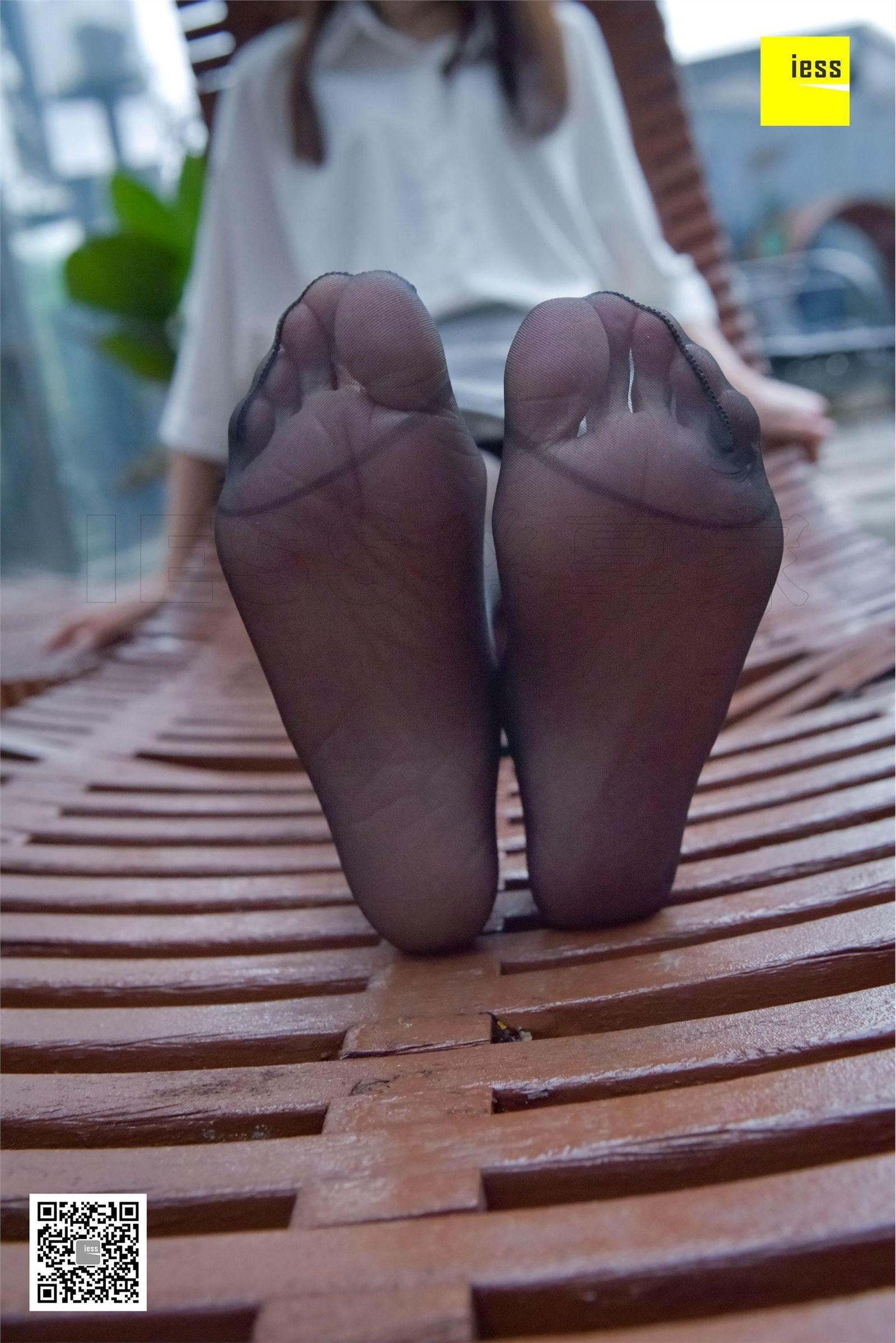 [IESS异思趣向]2018.02.01 No.160永英《雨后的黑丝》