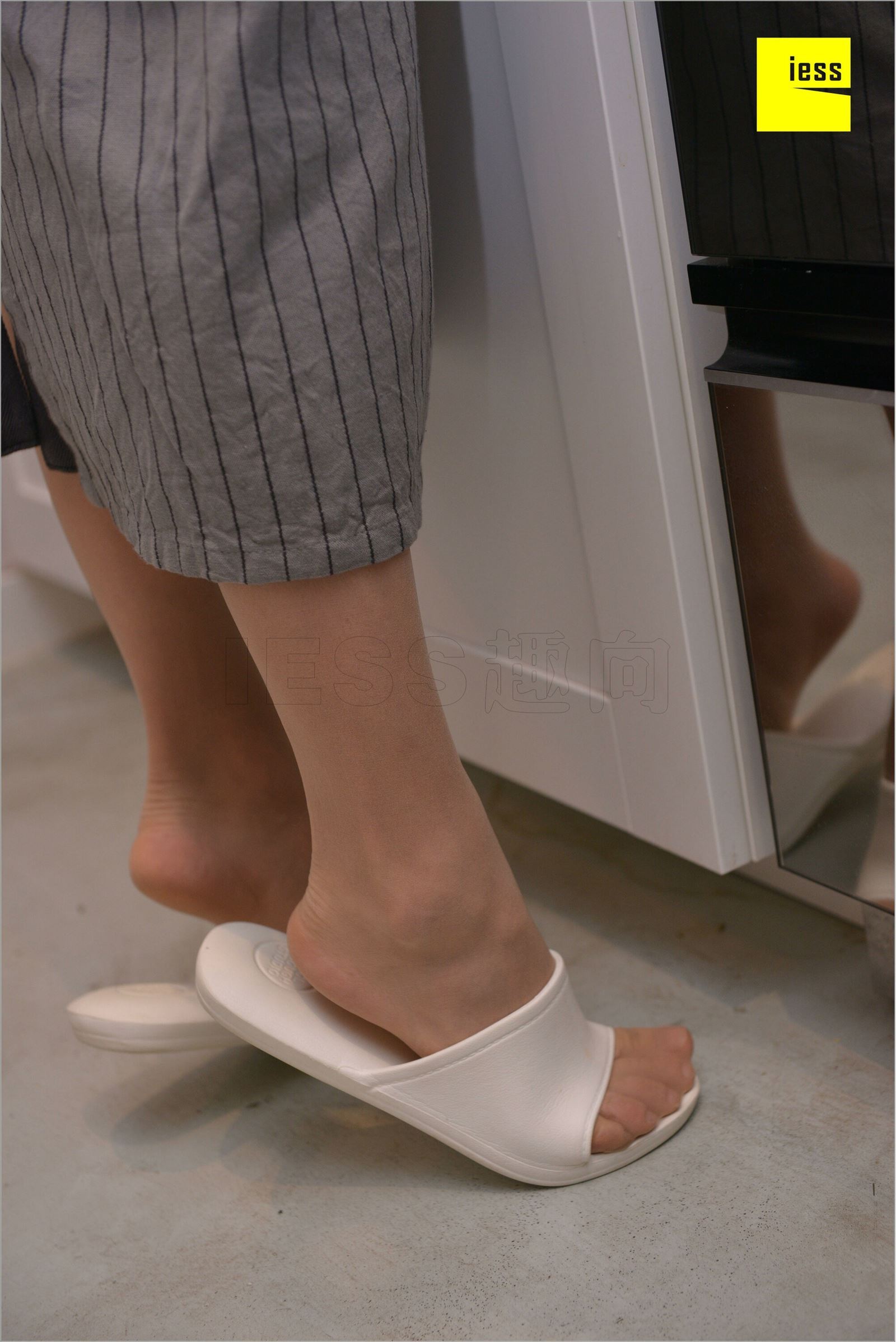 [IESS异思趣向]2018.08.24 MF.002 小六