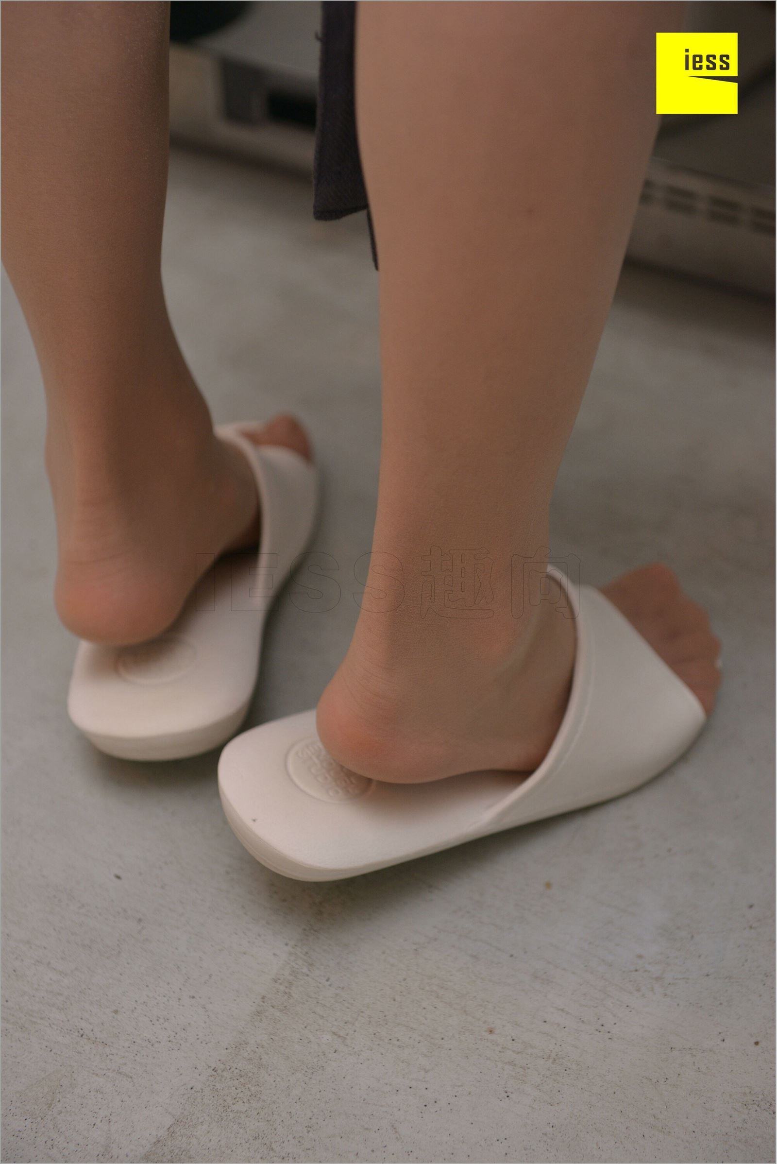 [IESS异思趣向]2018.08.24 MF.002 小六