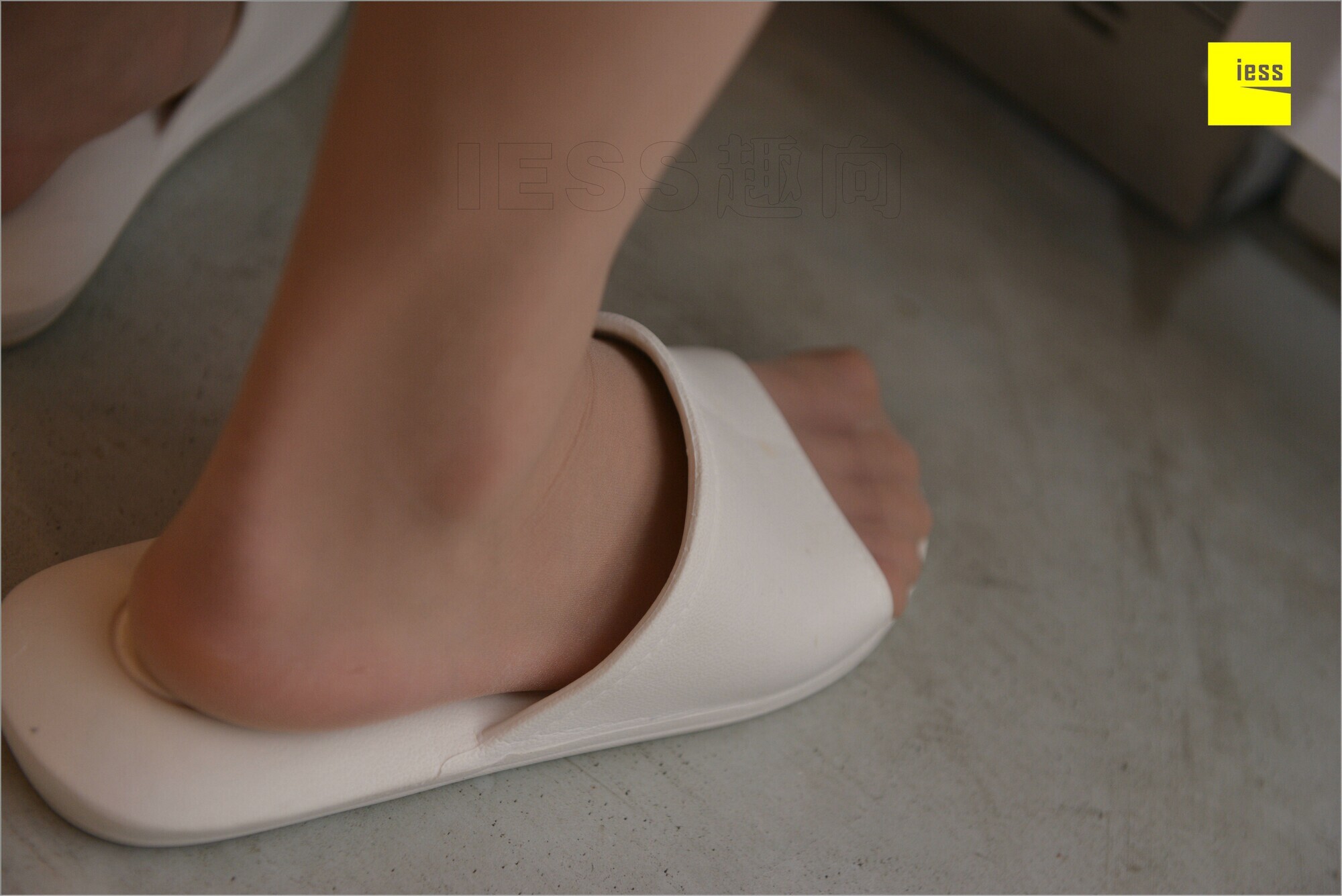 [IESS异思趣向]2018.08.24 MF.002 小六