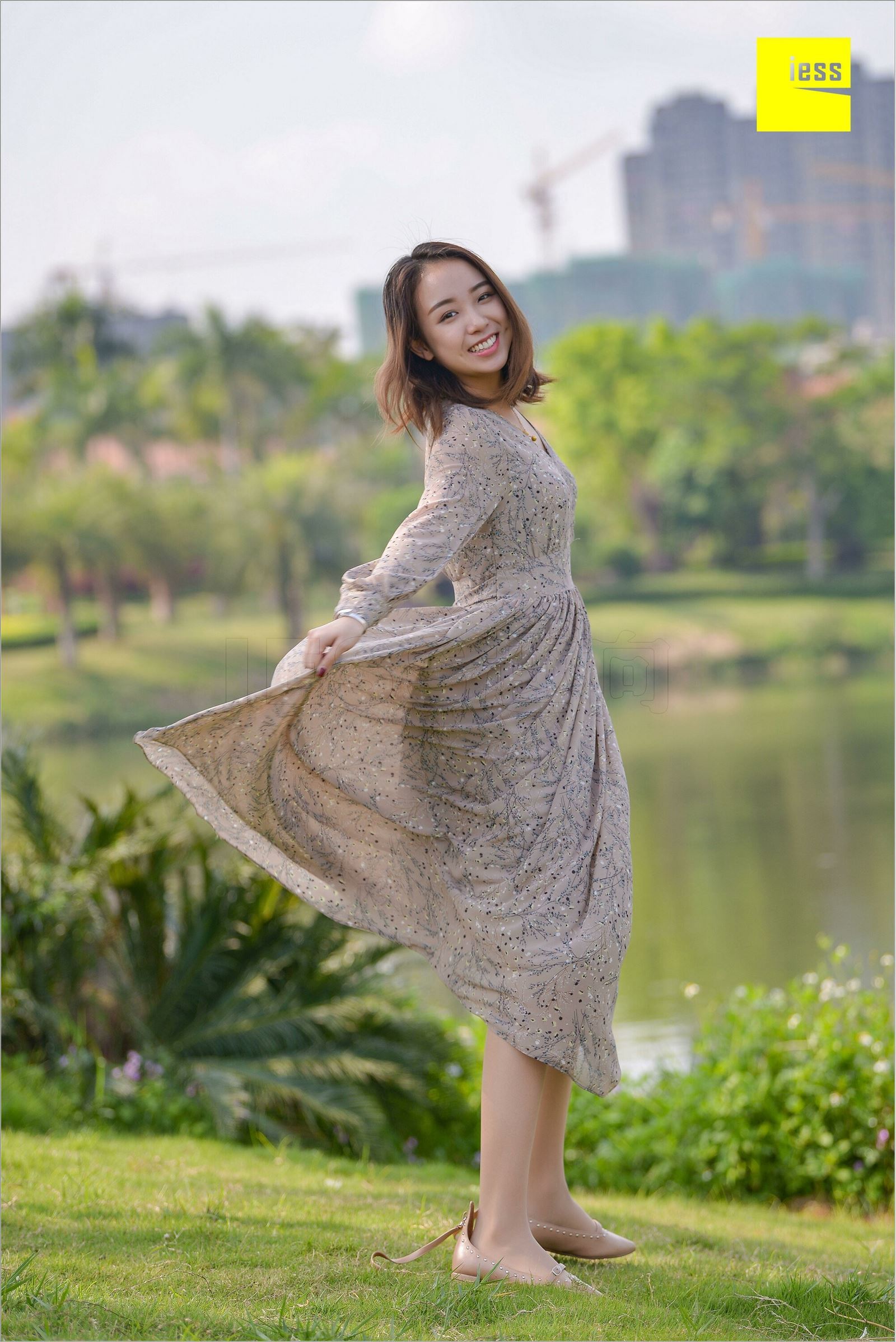 [IESS异思趣向]2018.09.03 MF.004 馨月