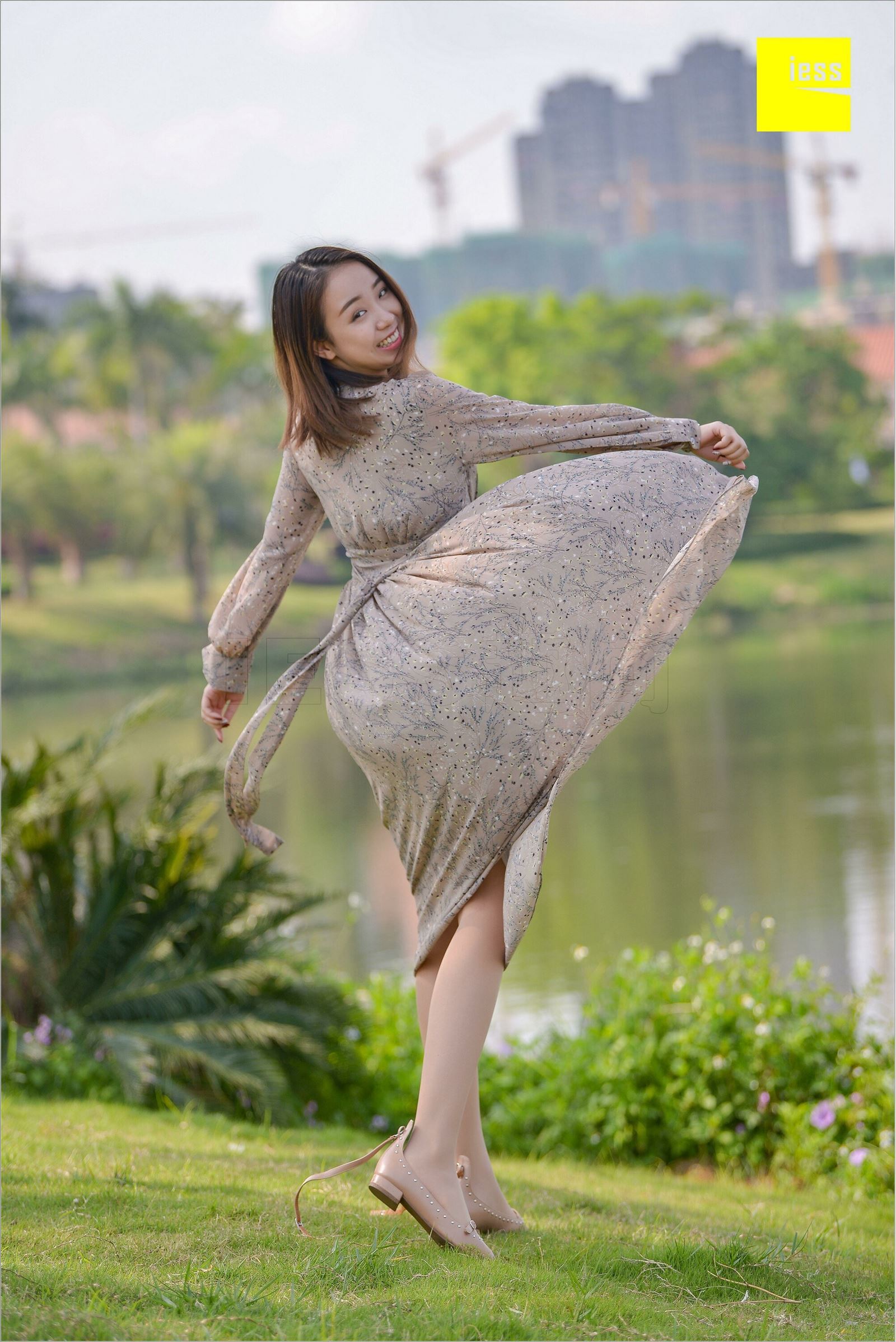 [IESS异思趣向]2018.09.03 MF.004 馨月