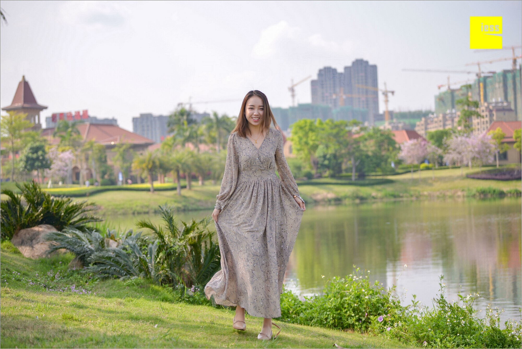 [IESS异思趣向]2018.09.03 MF.004 馨月