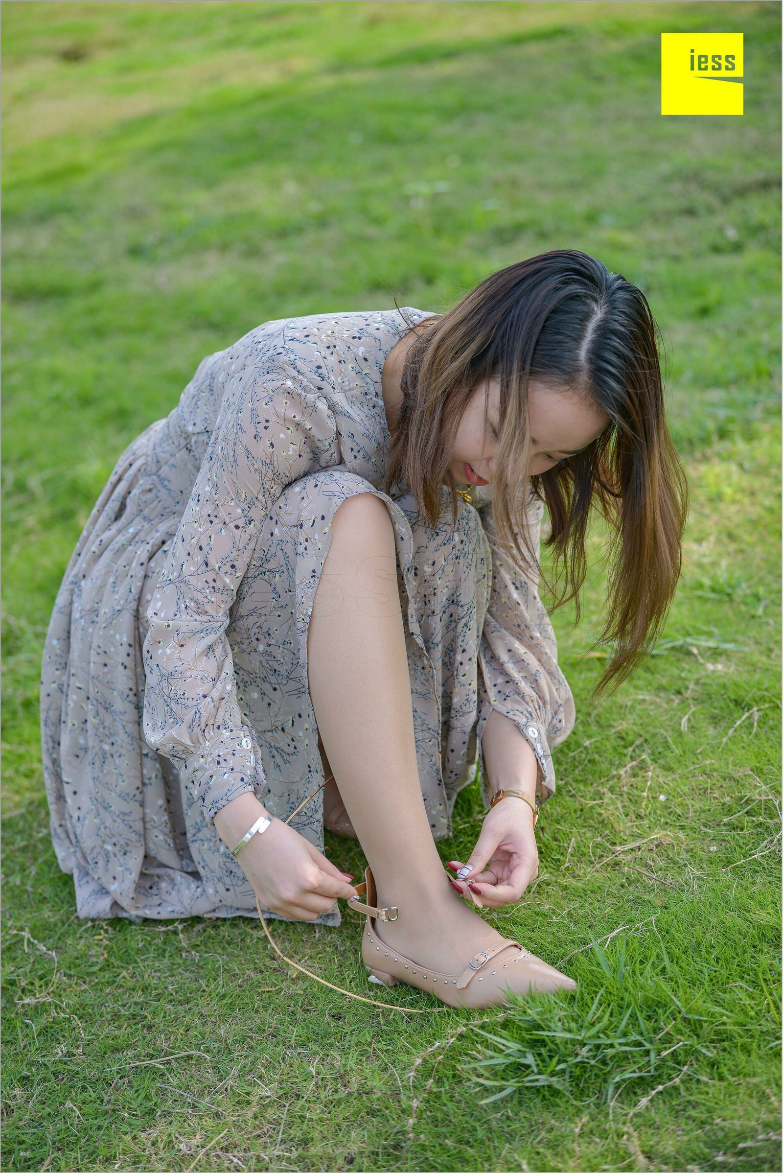 [IESS异思趣向]2018.09.03 MF.004 馨月