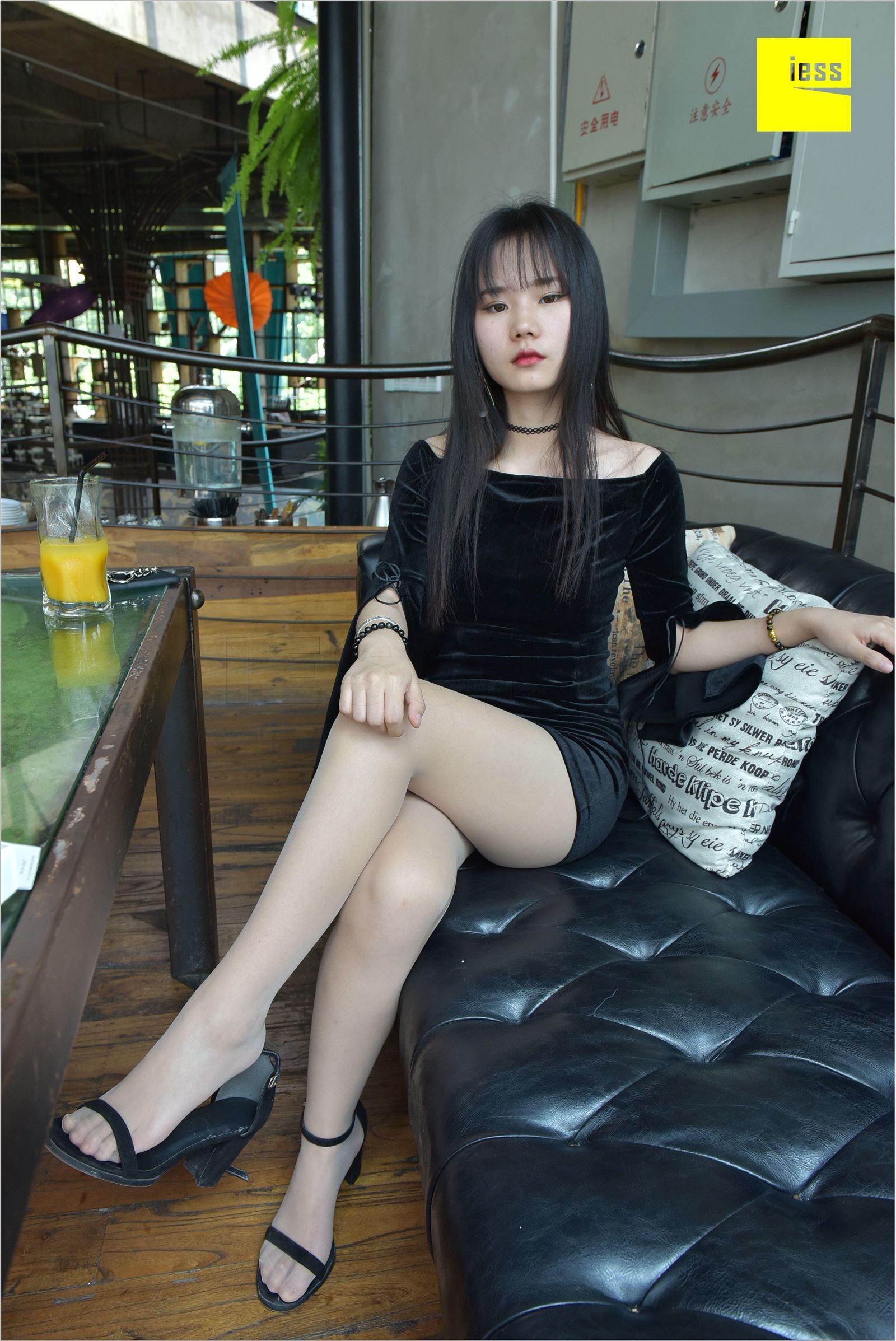 [IESS异思趣向]2018.09.17 MF.009 小琪琪