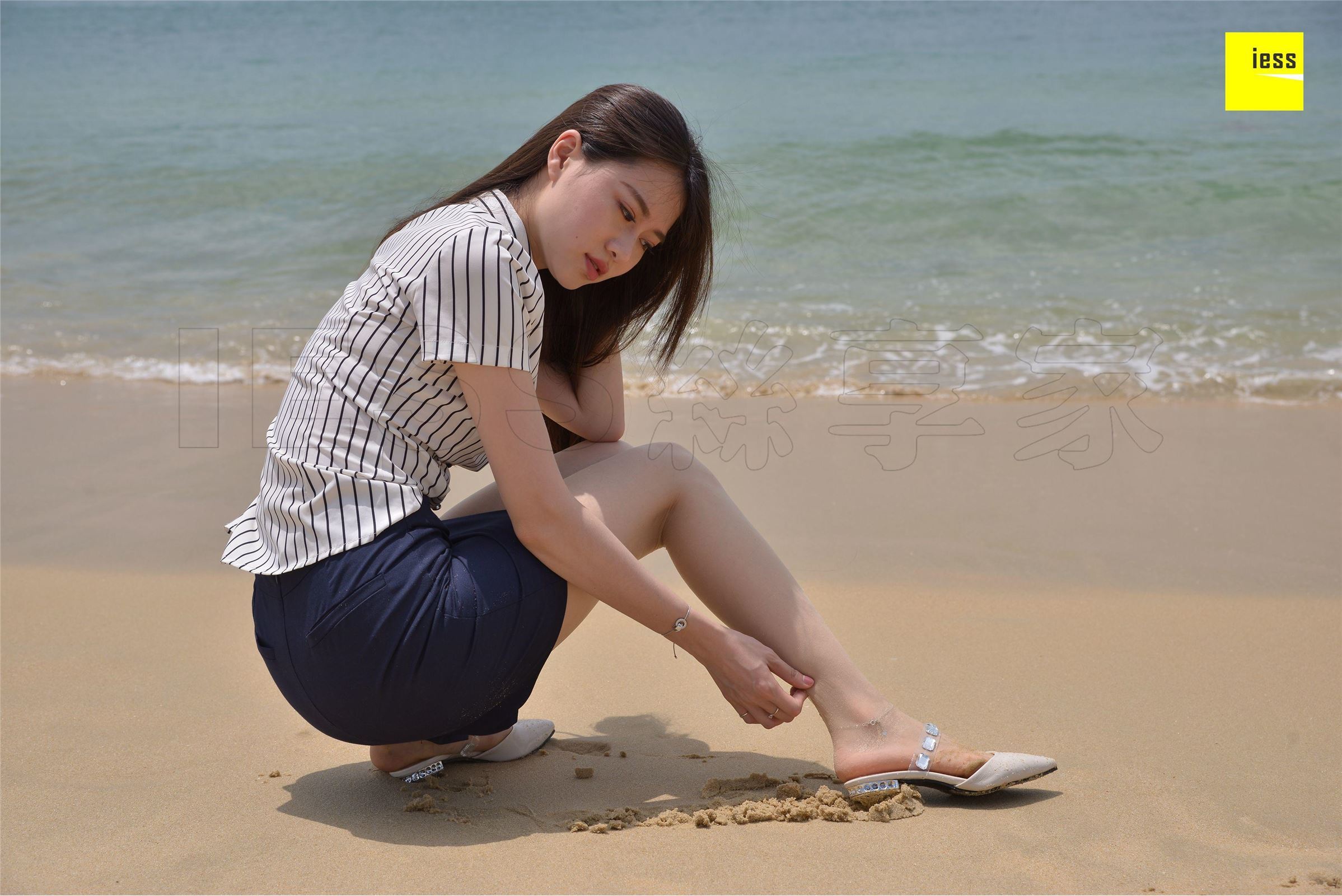 [IESS异思趣向] 2018.07.18《魔鬼周三》NO.027：沙滩制服·丝享家Ⅱ