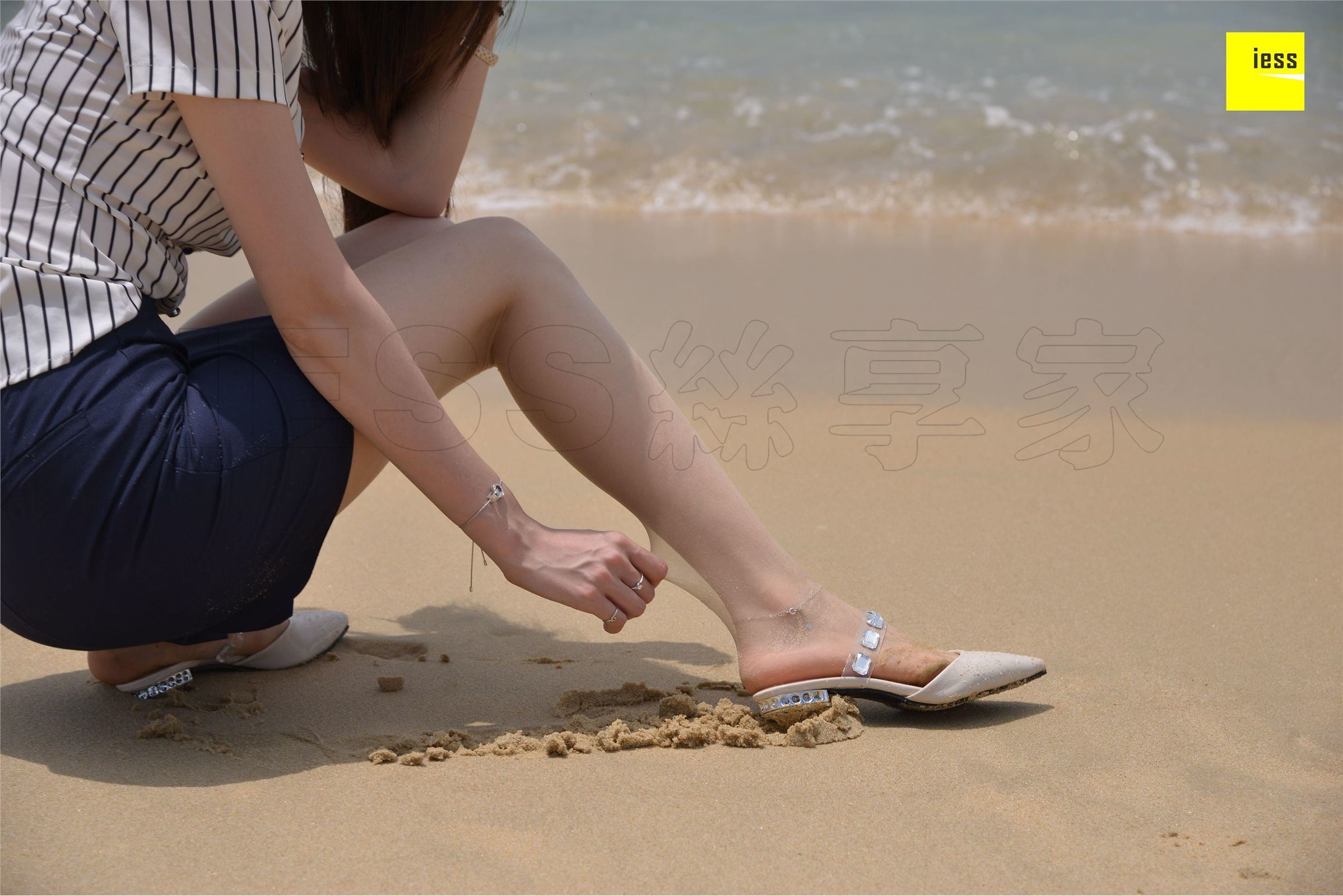 [IESS异思趣向] 2018.07.18《魔鬼周三》NO.027：沙滩制服·丝享家Ⅱ