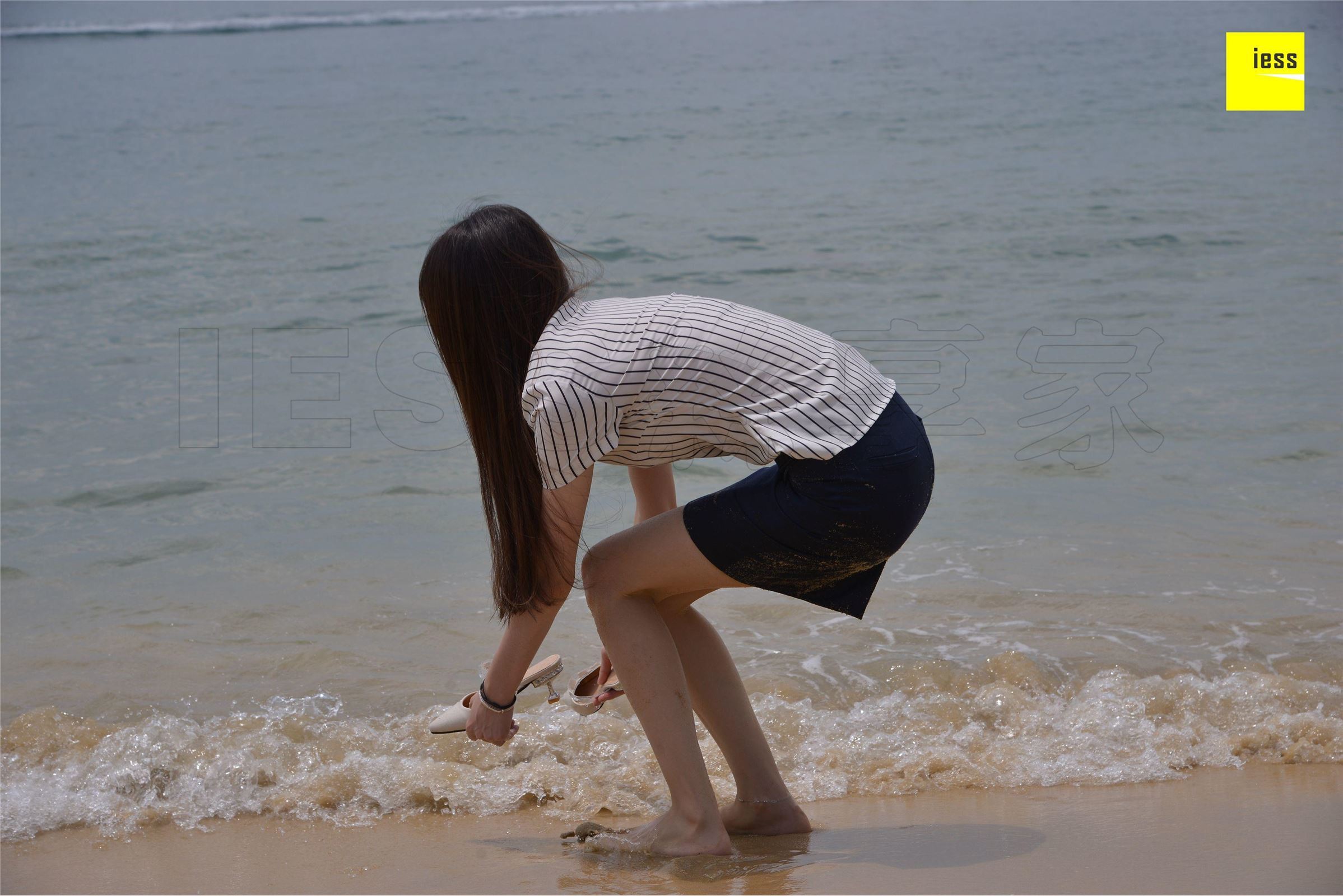 [IESS异思趣向] 2018.07.18《魔鬼周三》NO.027：沙滩制服·丝享家Ⅱ