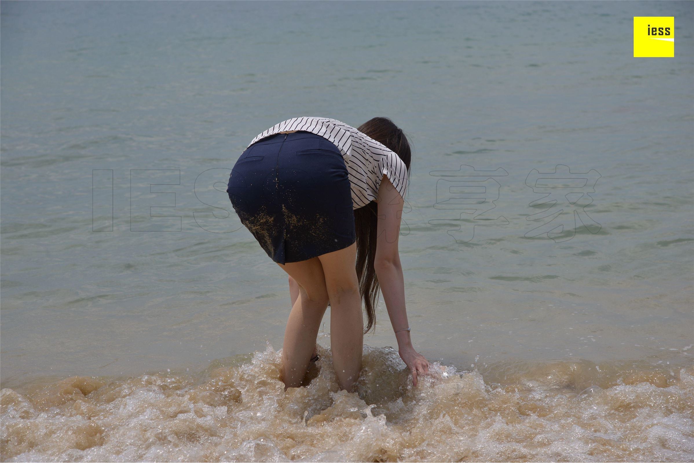 [IESS异思趣向] 2018.07.18《魔鬼周三》NO.027：沙滩制服·丝享家Ⅱ