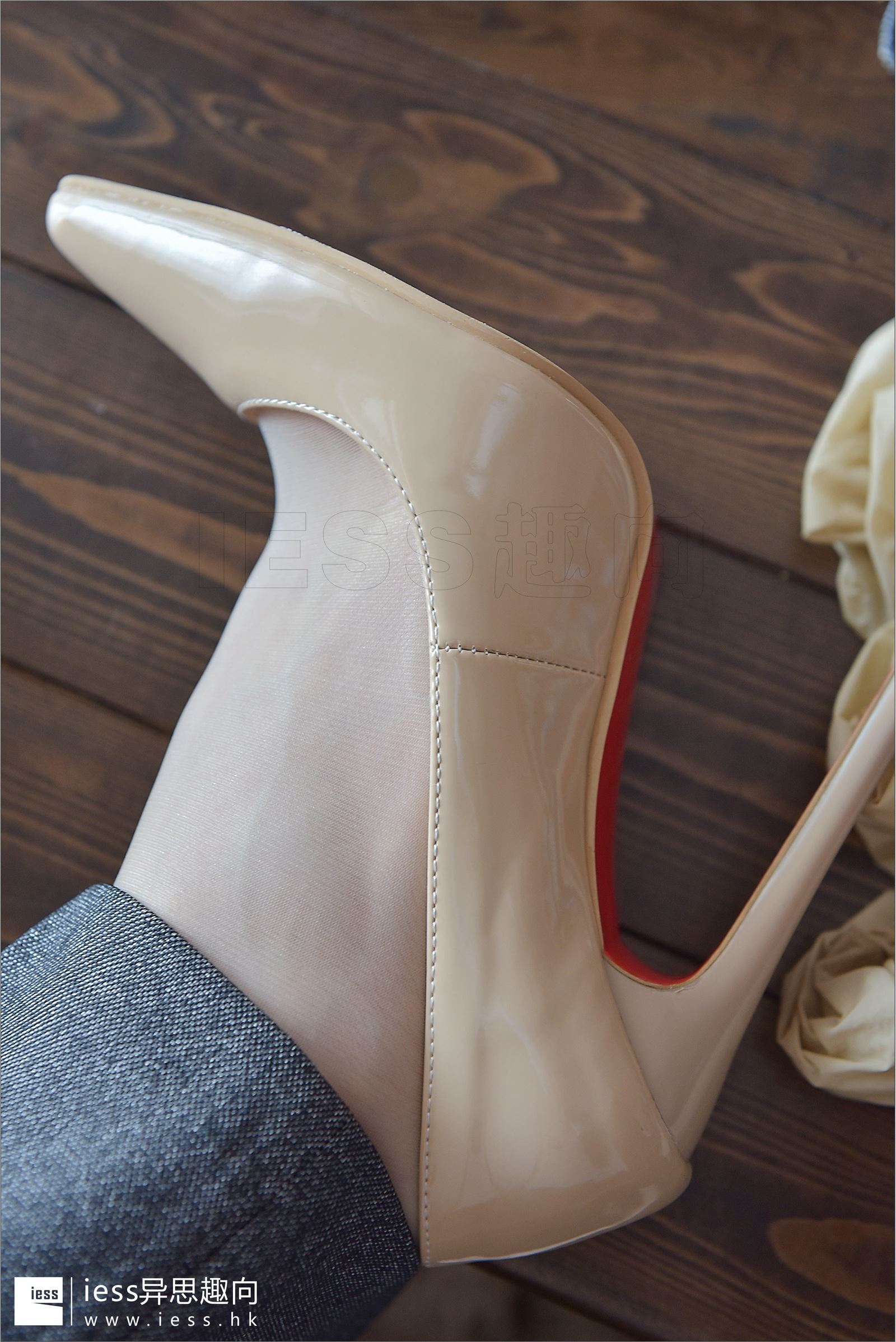 [IESS异思趣向]2017.07.27 NO.125 赵老师