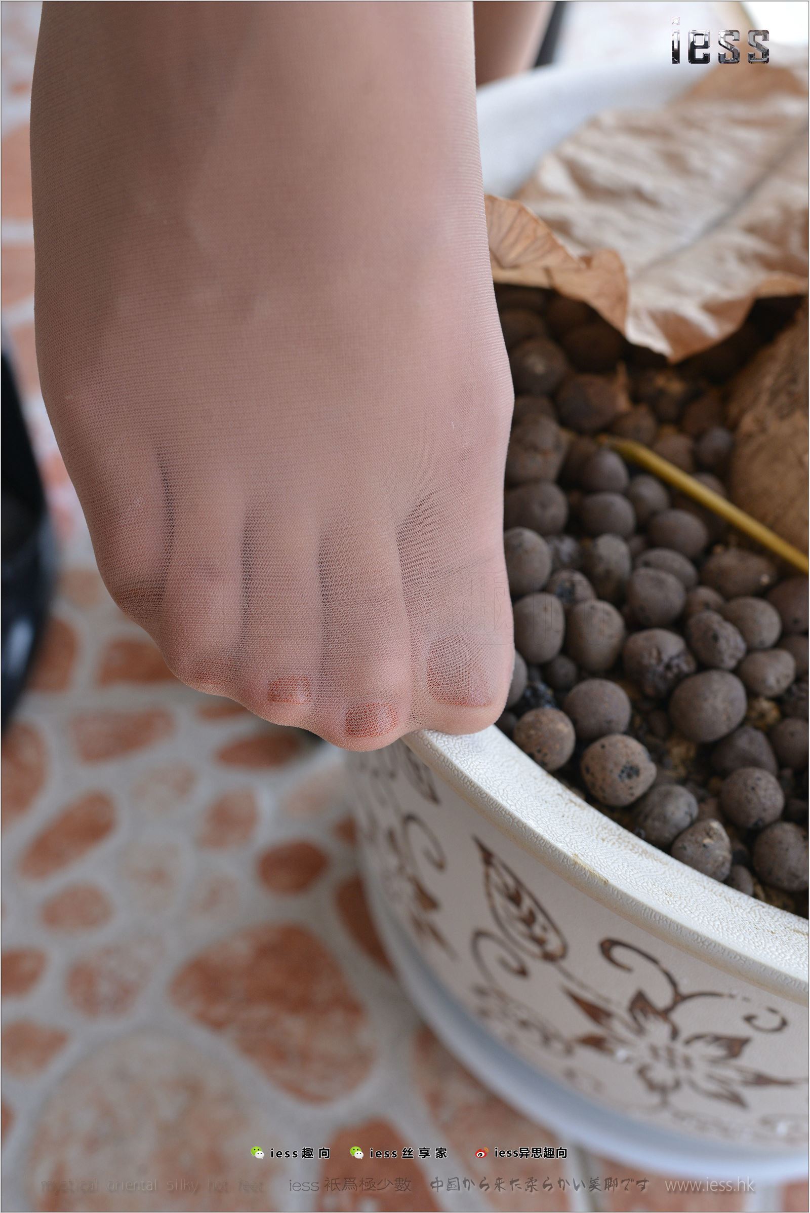 [IESS异思趣向]2017.10.31 NO.165 表妹