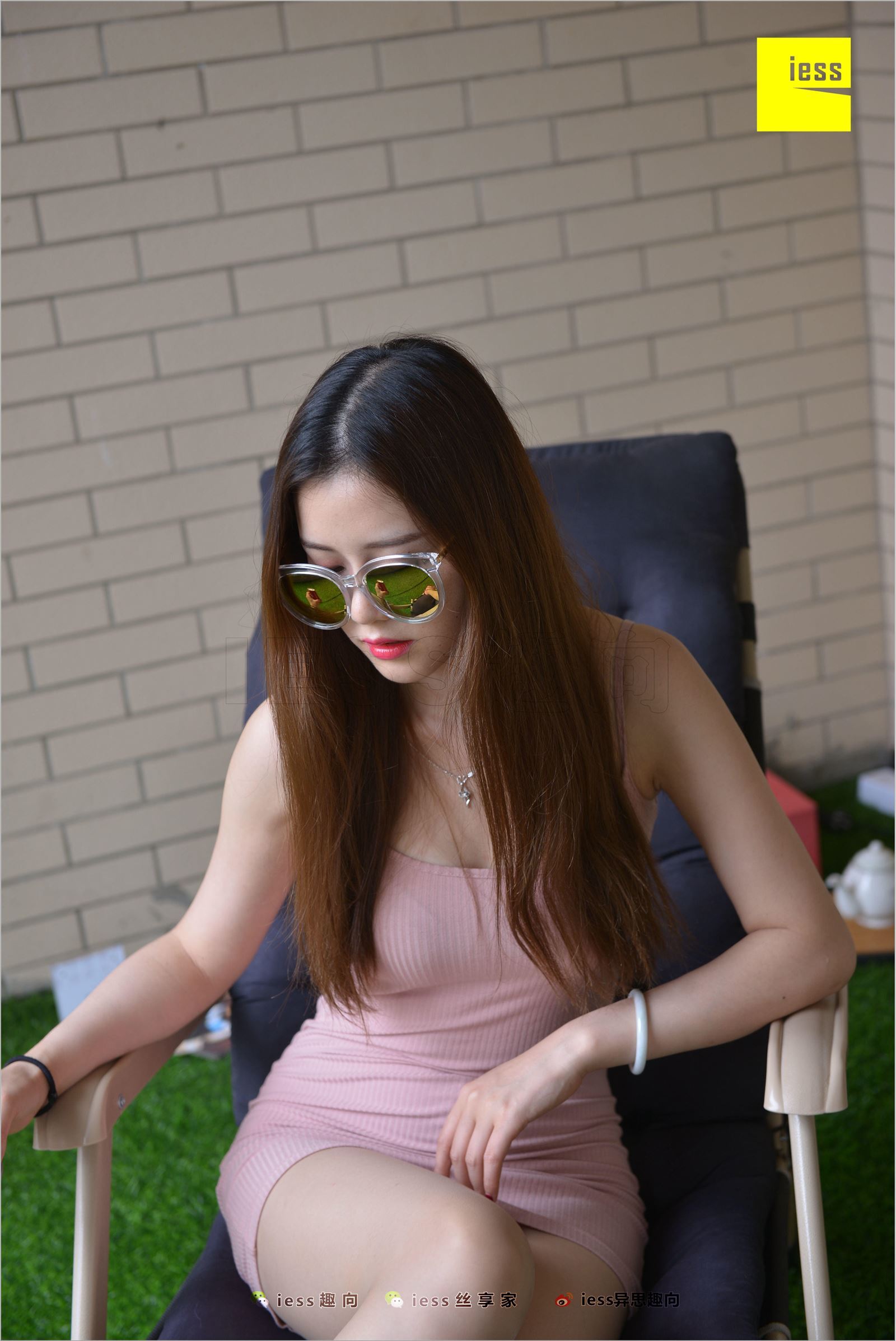 [IESS异思趣向]2018.06.04 NO.240 九妹