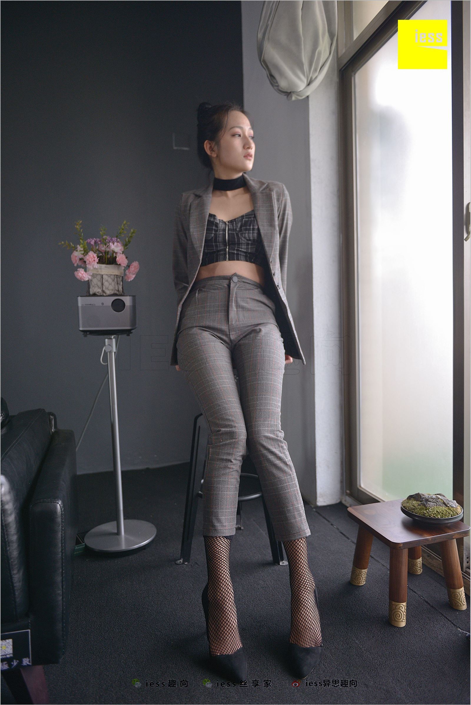 [IESS异思趣向]2018.06.20 NO.241 潇潇