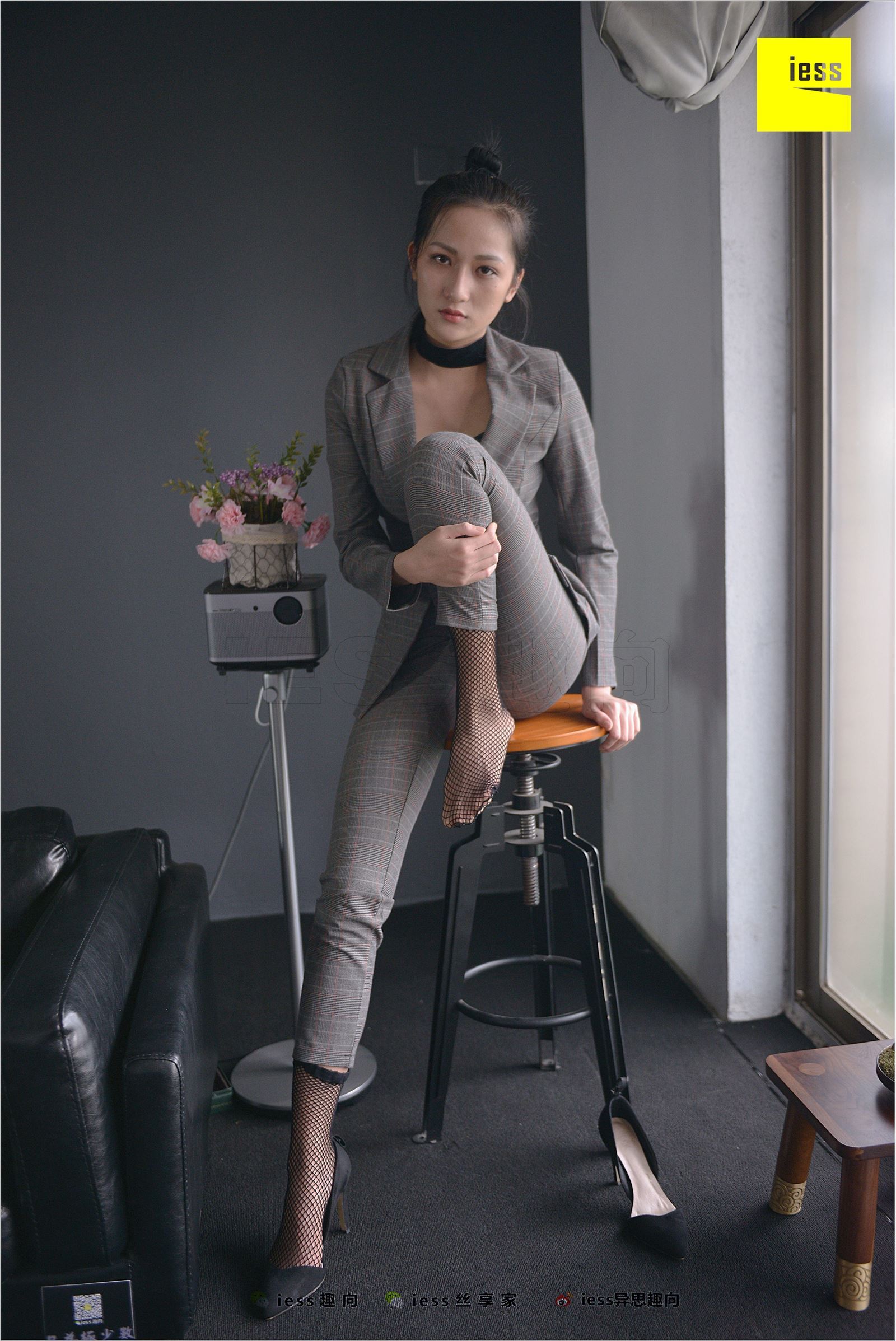 [IESS异思趣向]2018.06.20 NO.241 潇潇